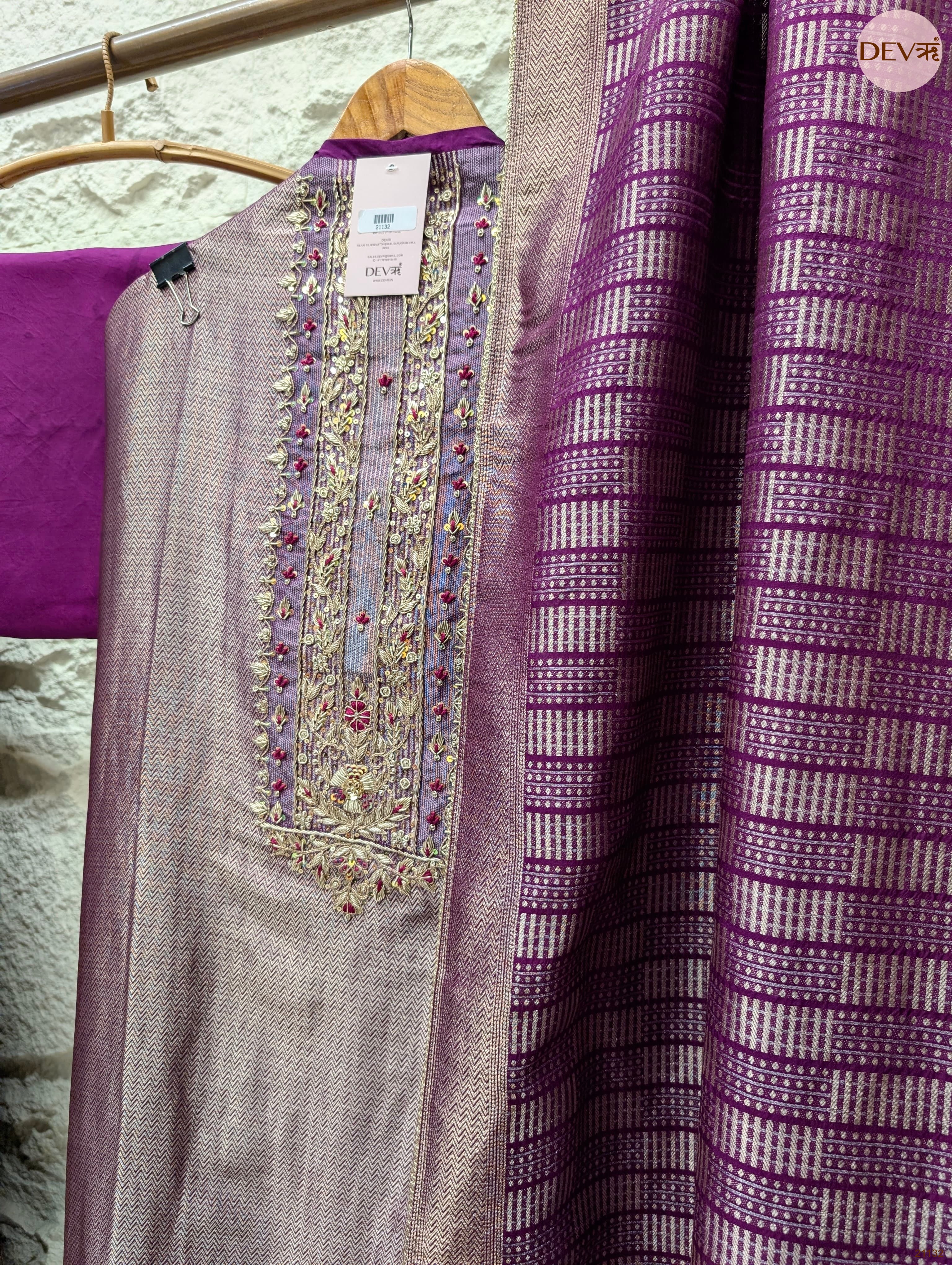 Purple Pure Giraffe Banarasi Silk Embroidered Unstitched 3-Piece Suit (Devri – D.No 21132)