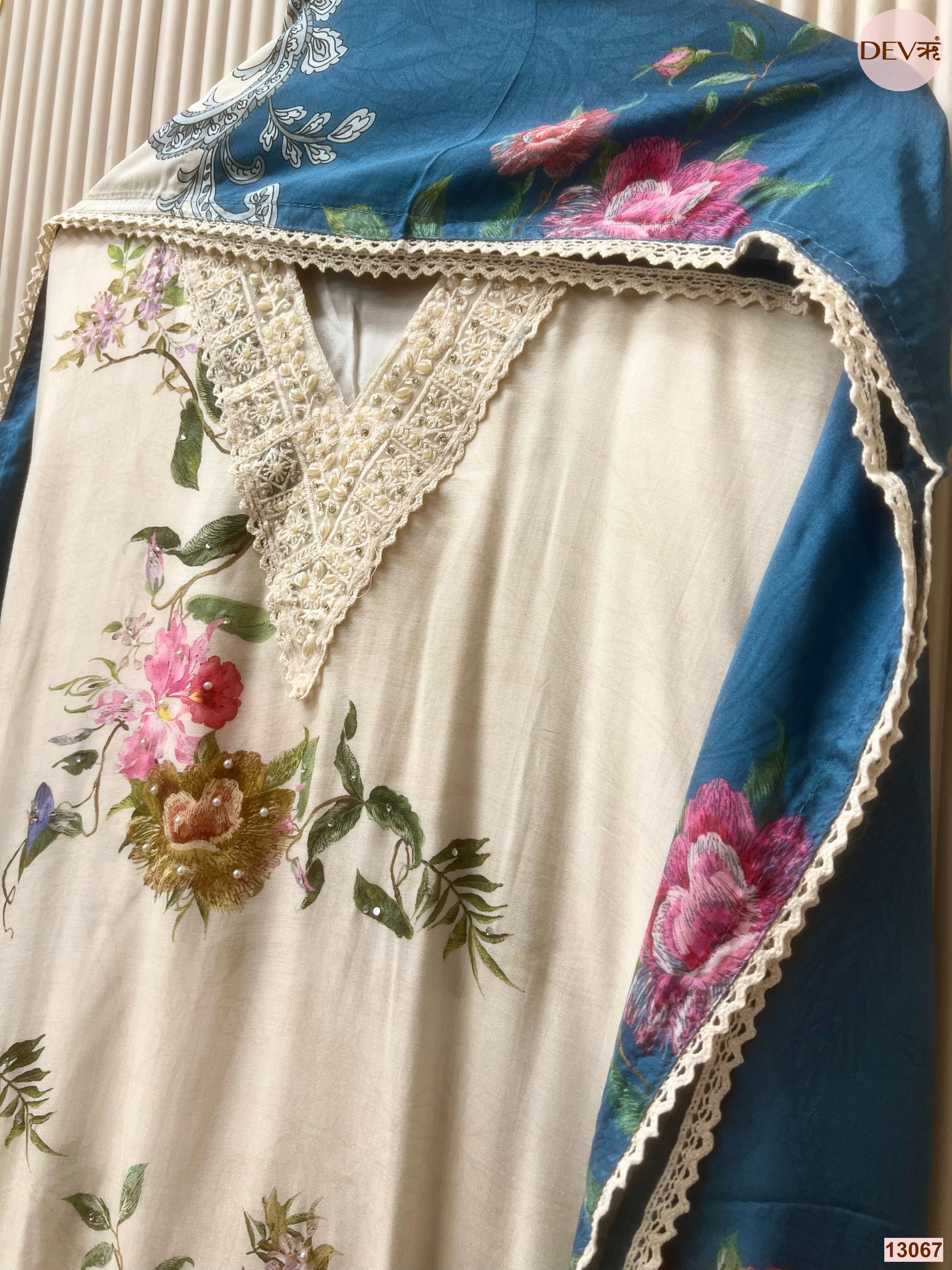 Cream Muslin Printed Unstitched 3-Piece Suit (Devri – D.No 13067)