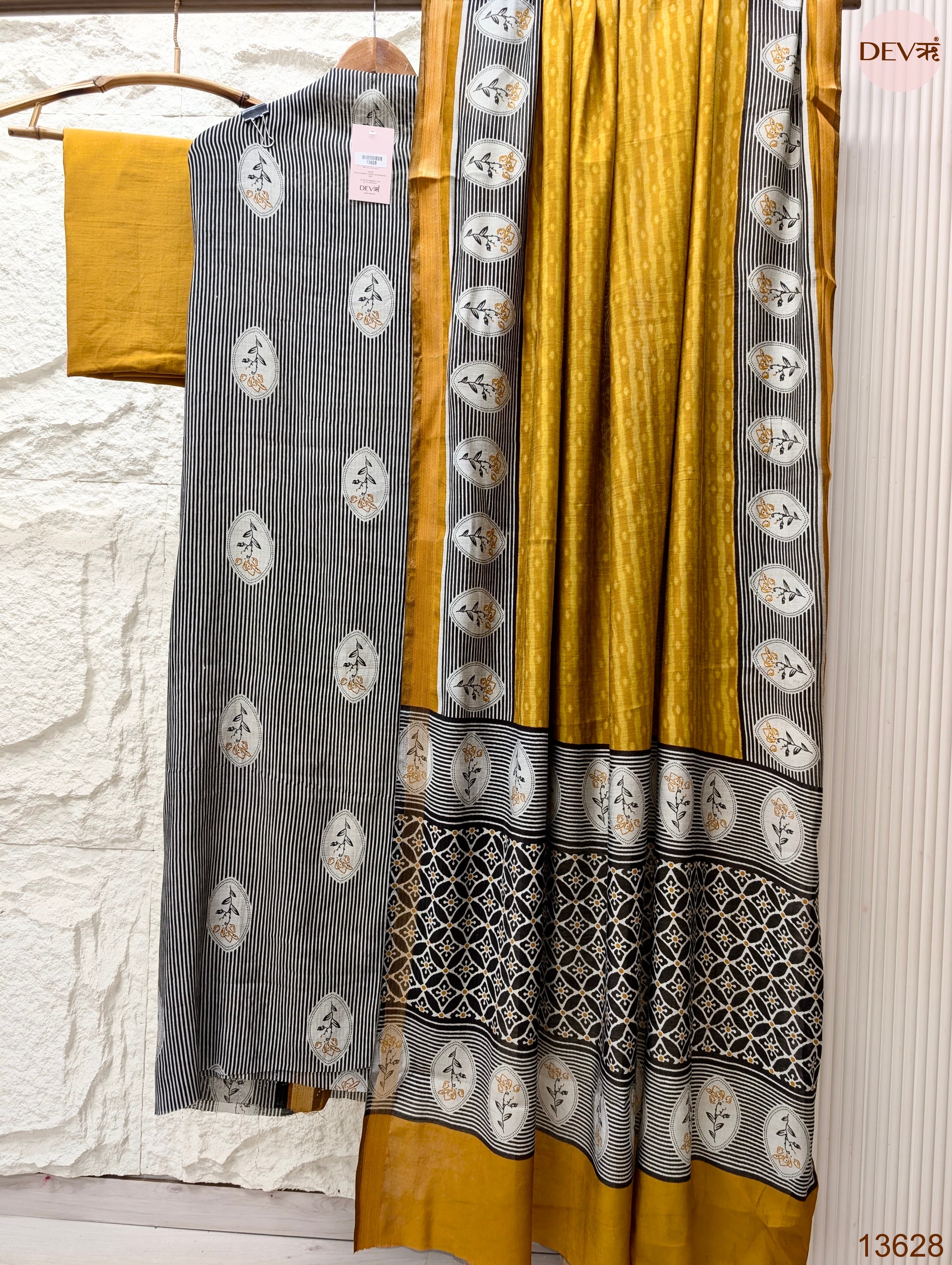 Black Maheshwari Silk Printed Unstitched 3-Piece Suit (Devri – D.No 13628)