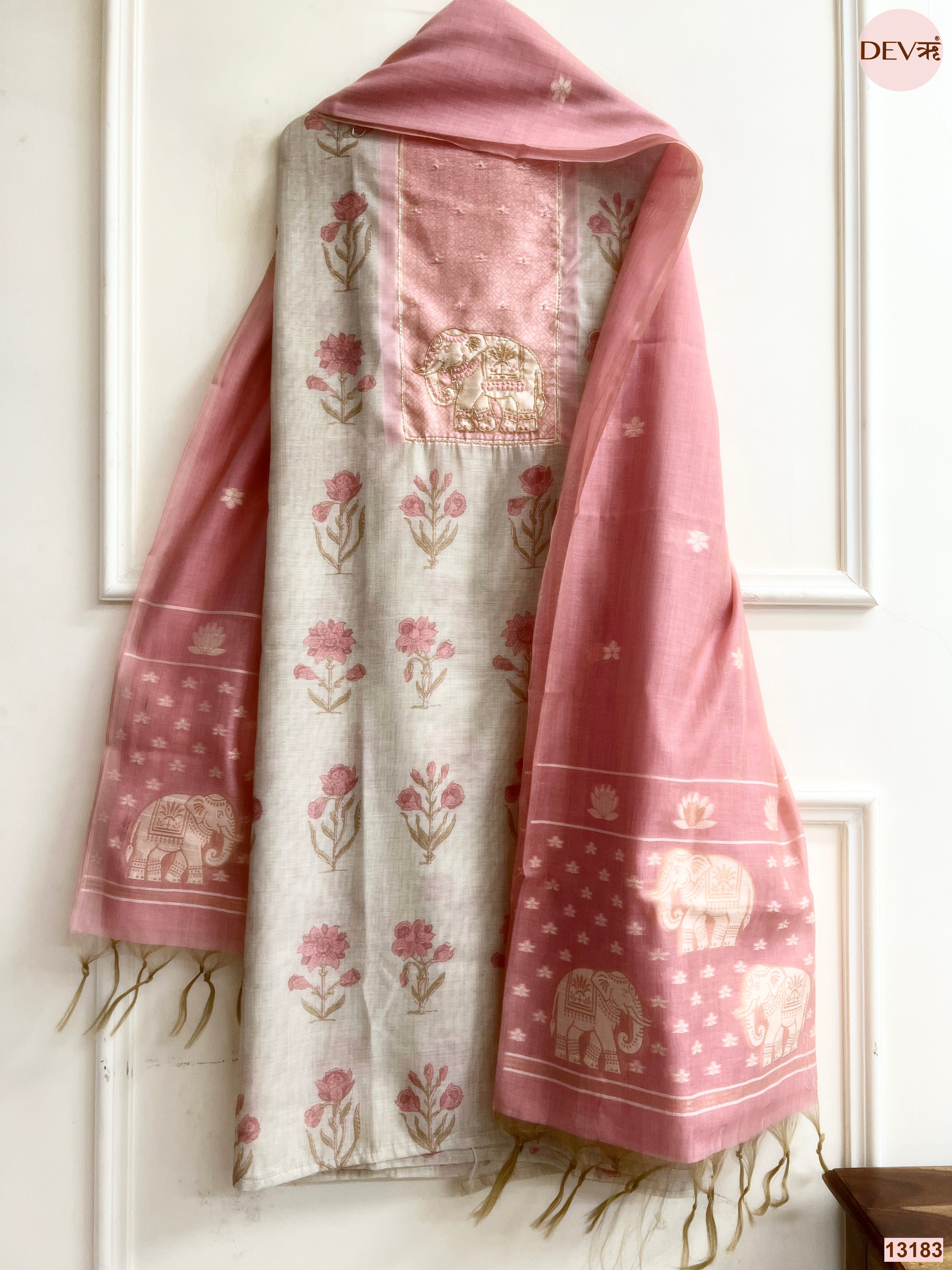 Pink Mul Chanderi Printed Unstitched 3-Piece Suit (Devri – D.No 13183)