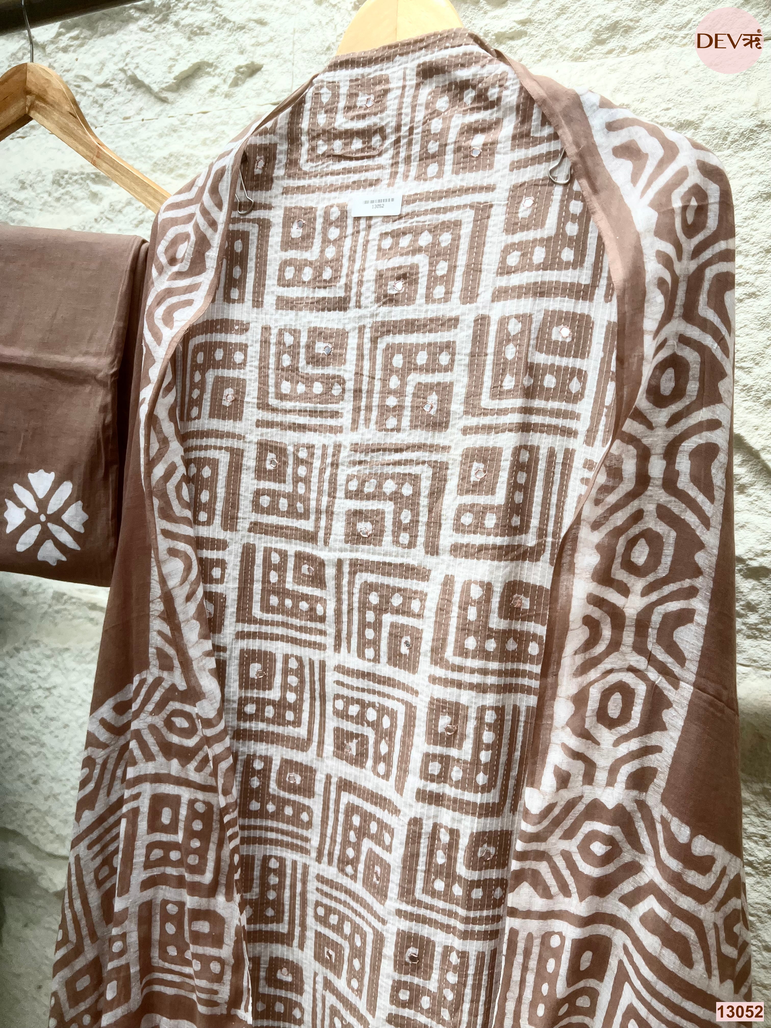Brown Cotton Printed Unstitched 3-Piece Suit (Devri – D.No 13052)