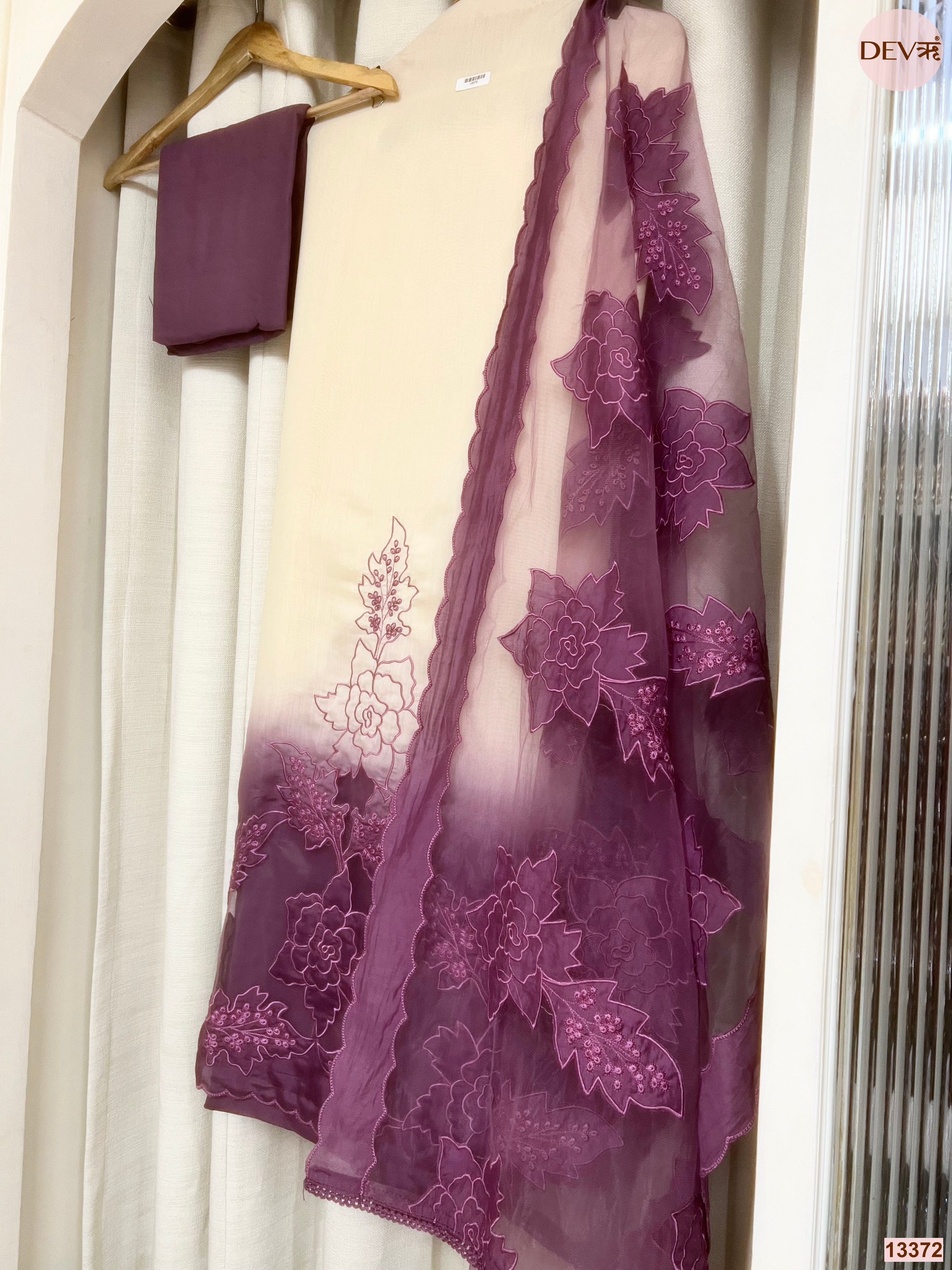 Purple Mul Chanderi Embroidered Unstitched 3-Piece Suit (Devri – D.No 13372)