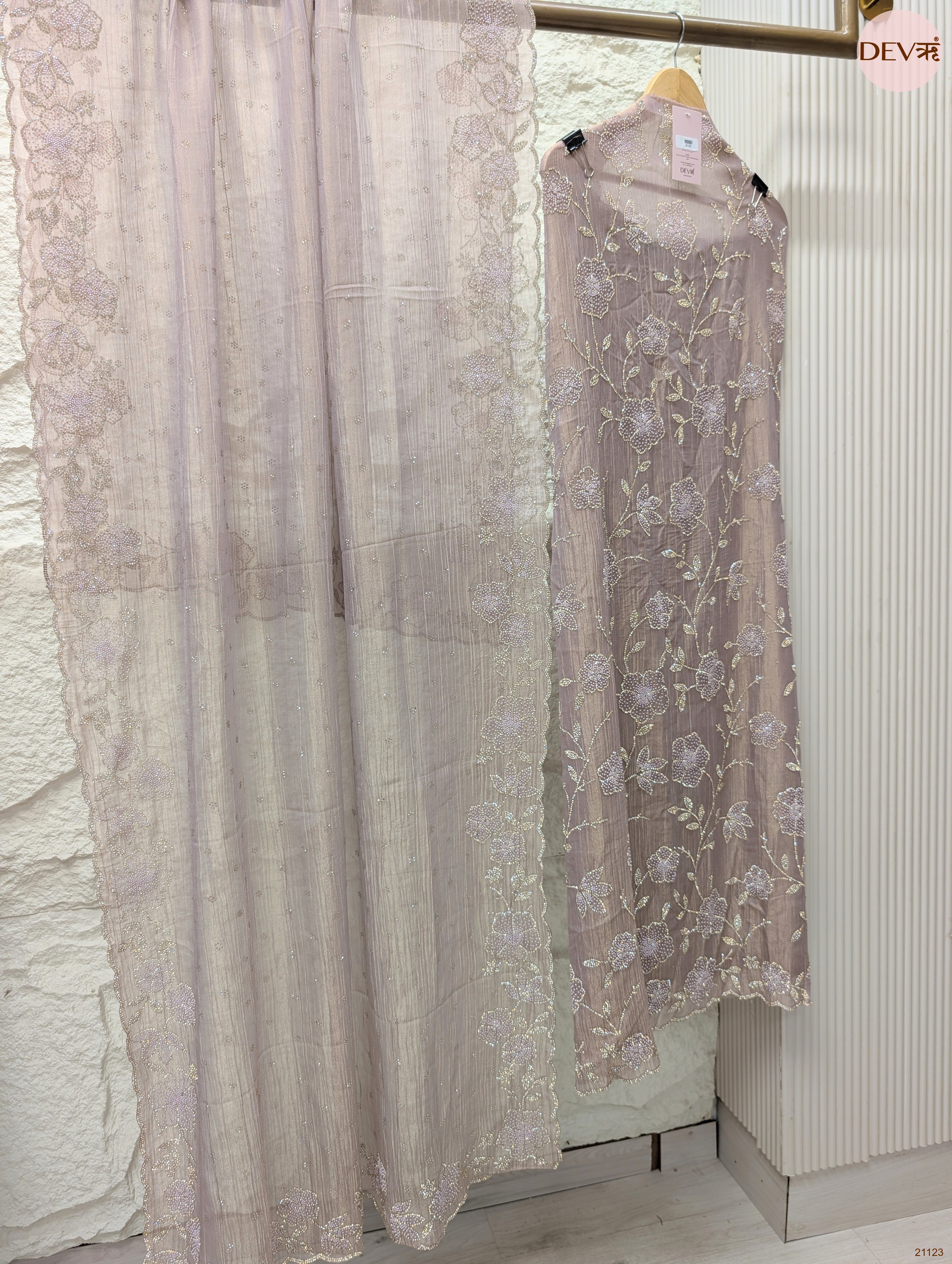 Mauve Pure Tissue Crush Silk Embroidered Unstitched 3-Piece Suit (Devri – D.No 21123)