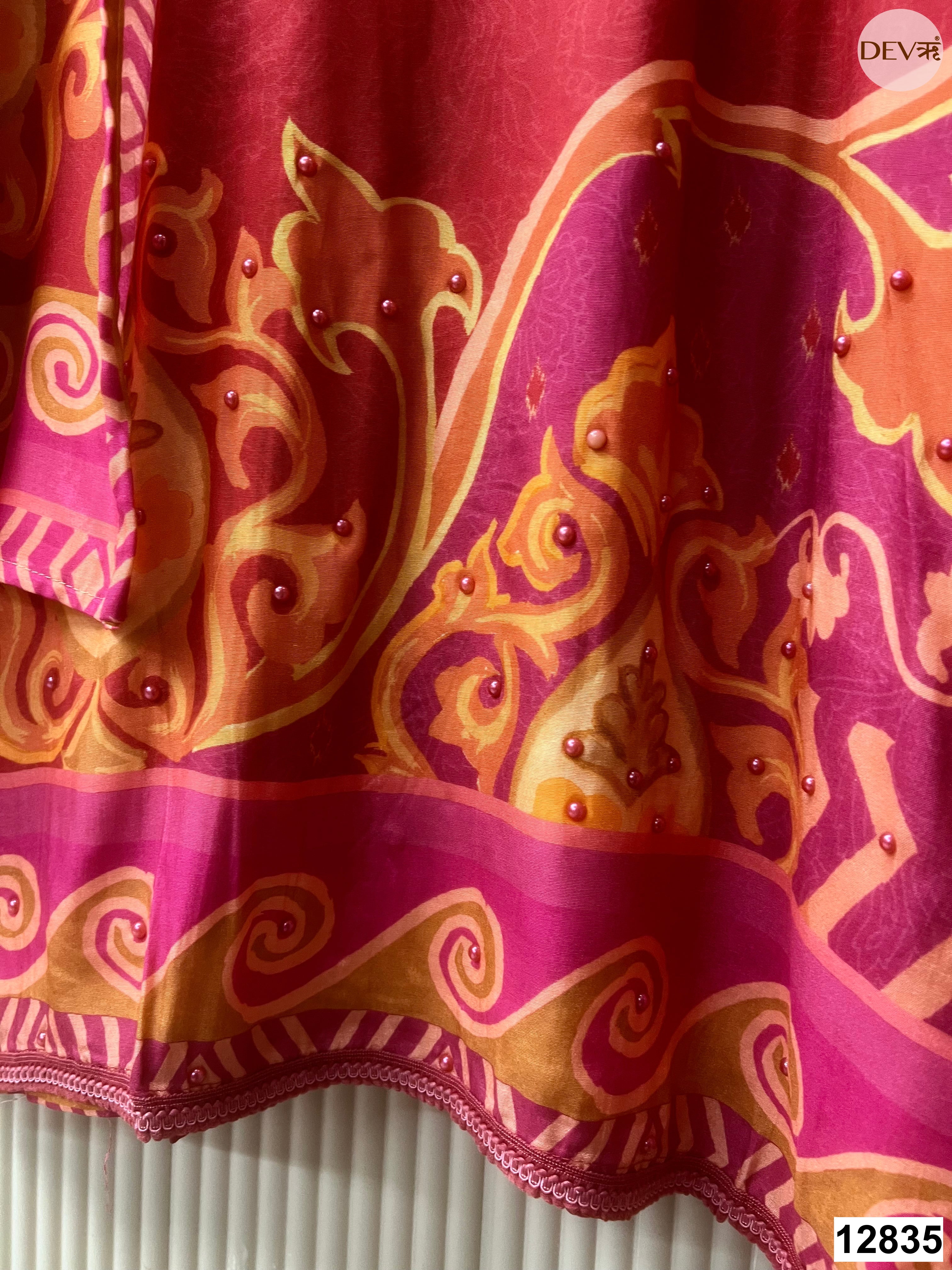 Maroon Muslin Printed Unstitched 3-Piece Suit (Devri – D.No 12835)