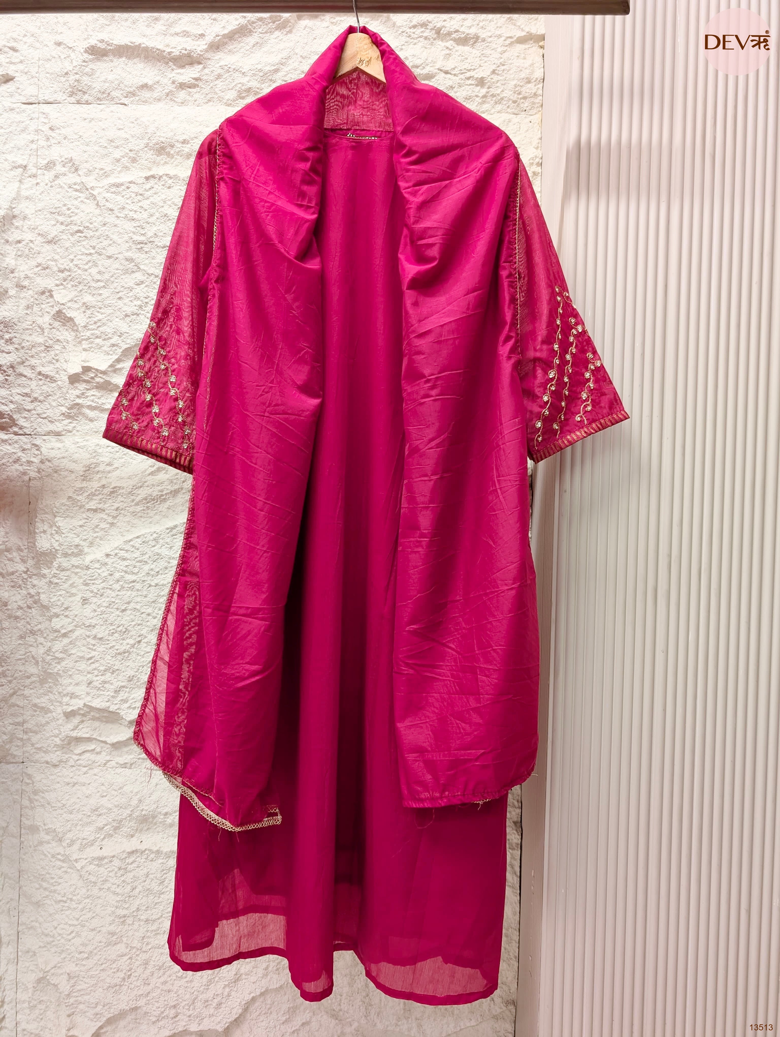 Gulnaar Mul chanderi Embroidered Pink 3-Piece Set (Devri – D.No 13513)