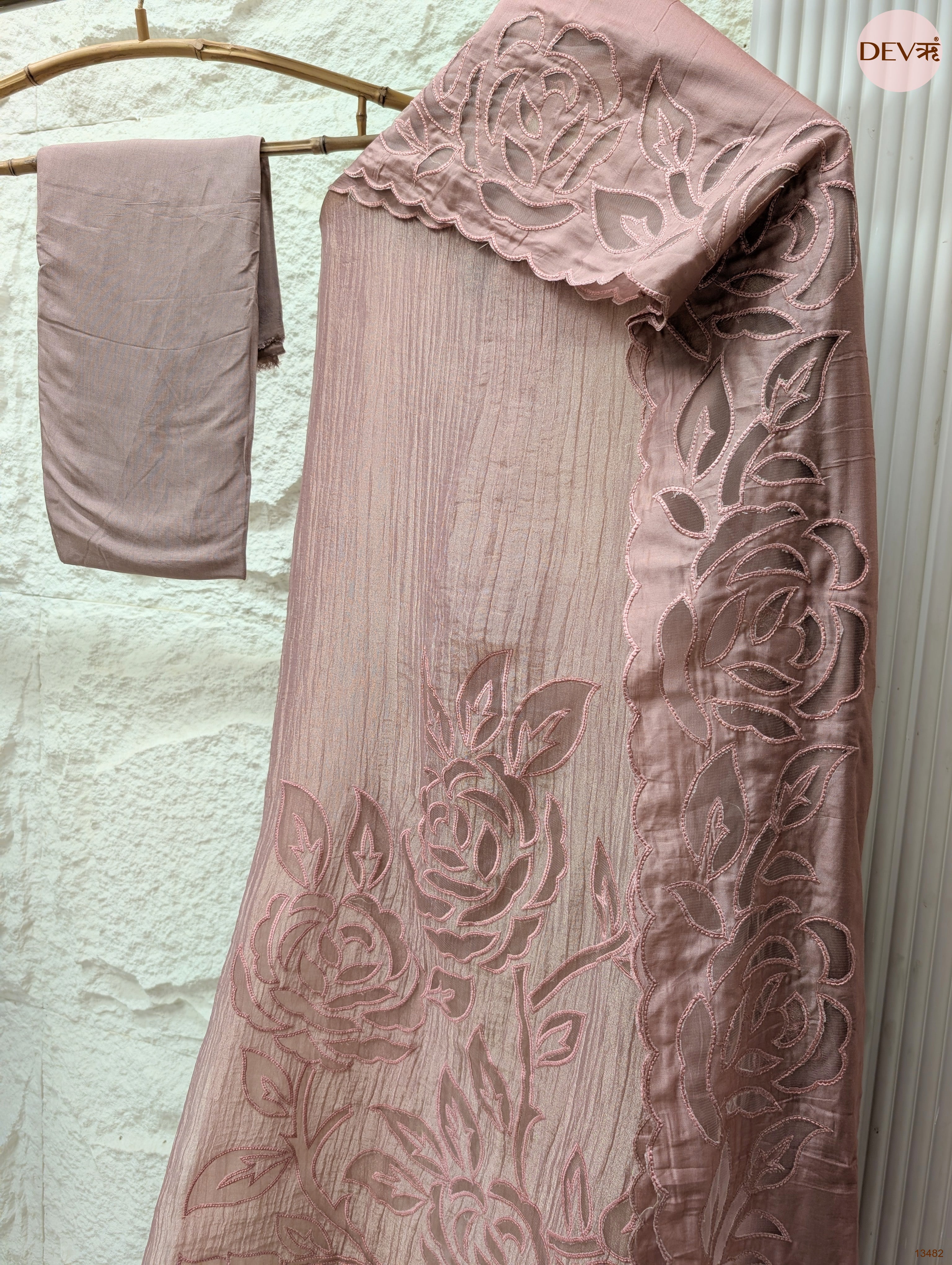 Pink Tissue Crush Silk Chanderi Embroidered Unstitched 3-Piece Suit (Devri – D.No 13482)