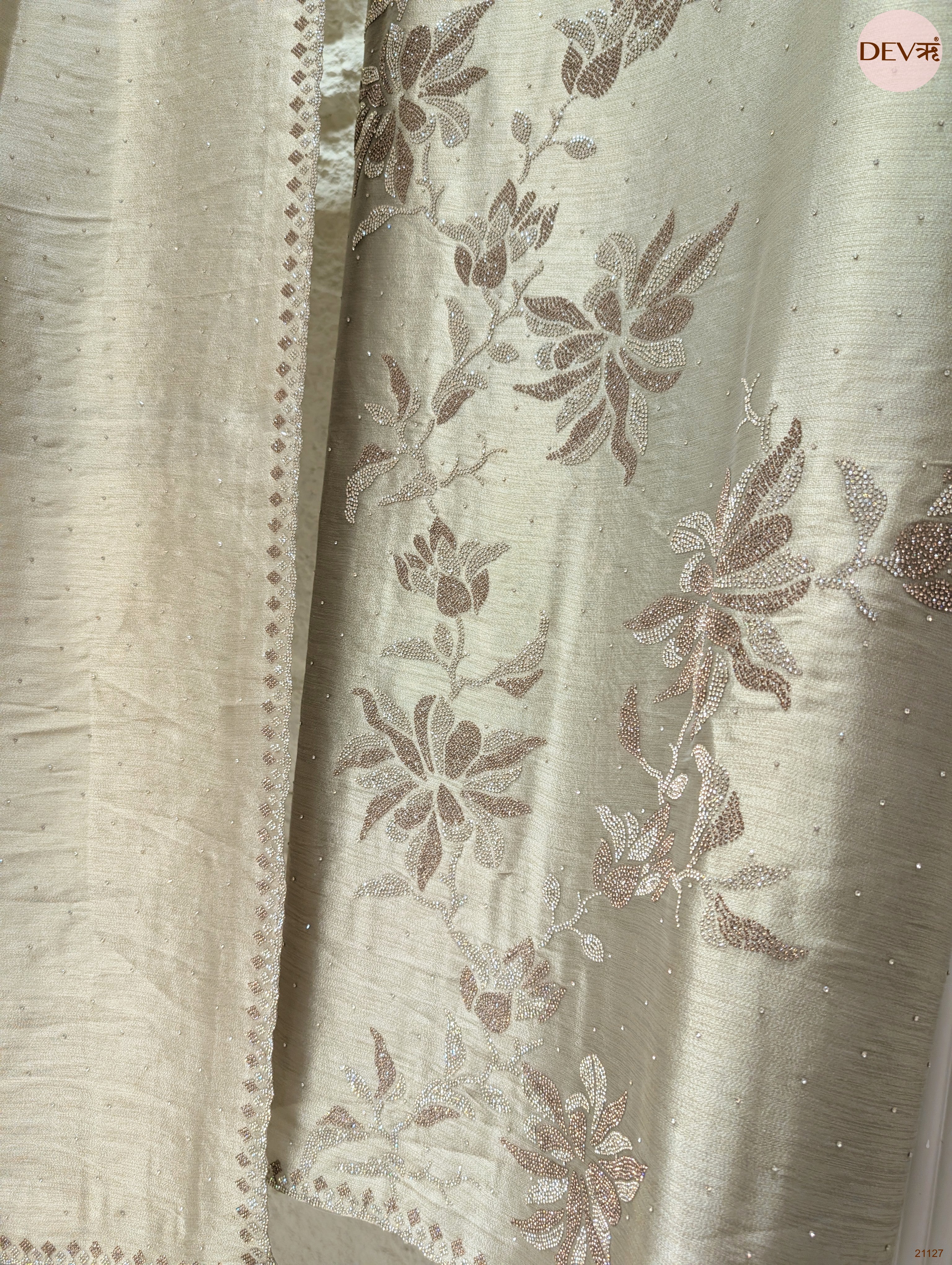 Beige Pure Giraffe Silk Printed Unstitched 3-Piece Suit (Devri – D.No 21127)