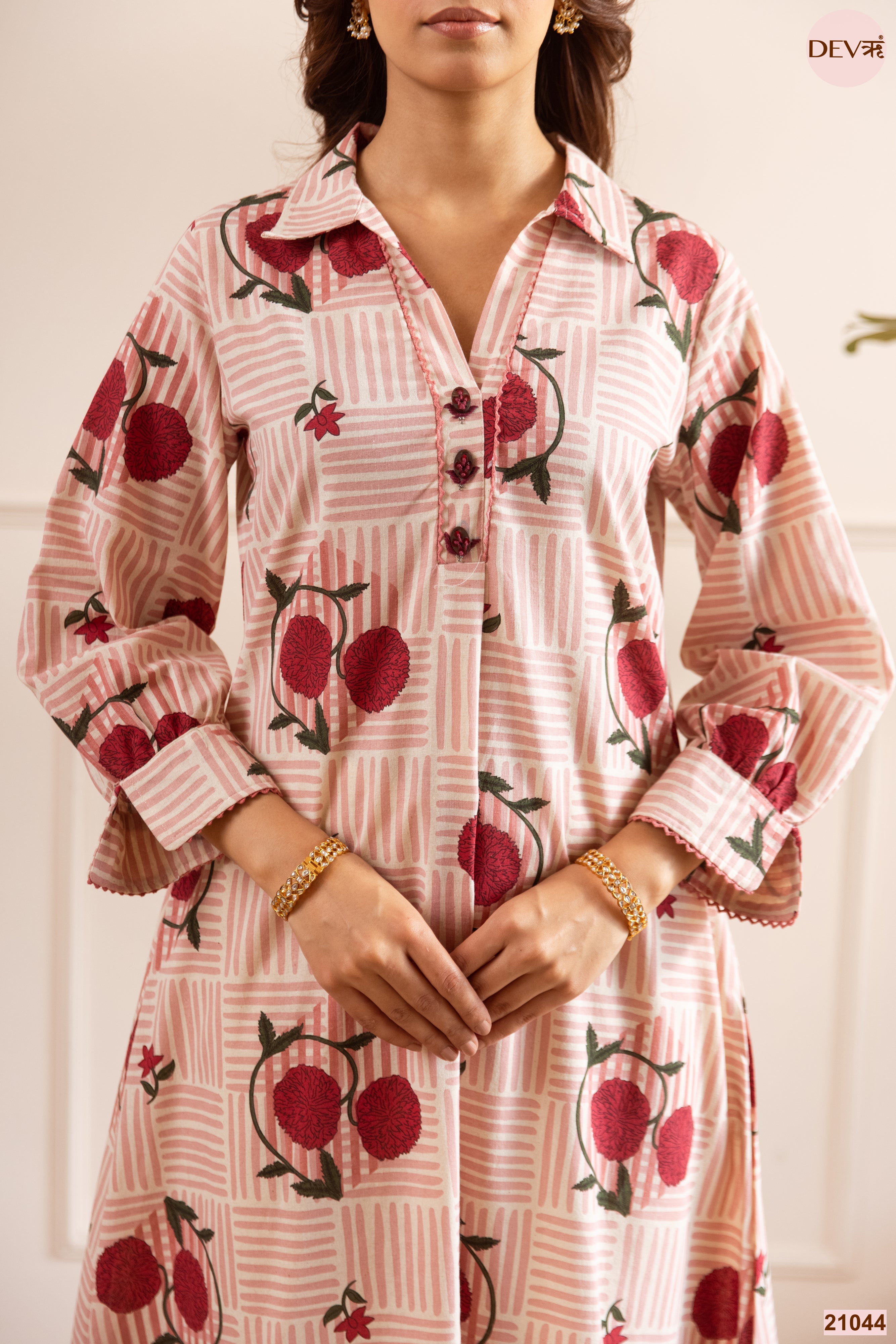 Gulnaar Pure cotton Printed Pink 3-Piece Set (Devri – D.No 21044)