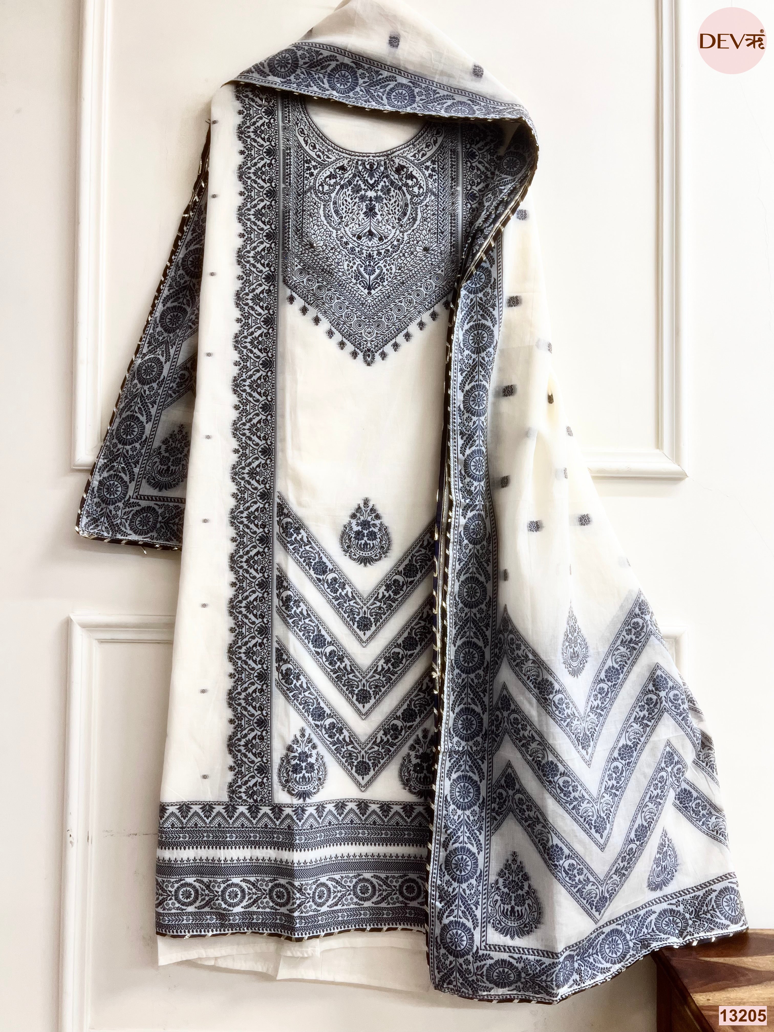 Off White Jamdani Cotton Printed Unstitched 3-Piece Suit (Devri – D.No 13205)