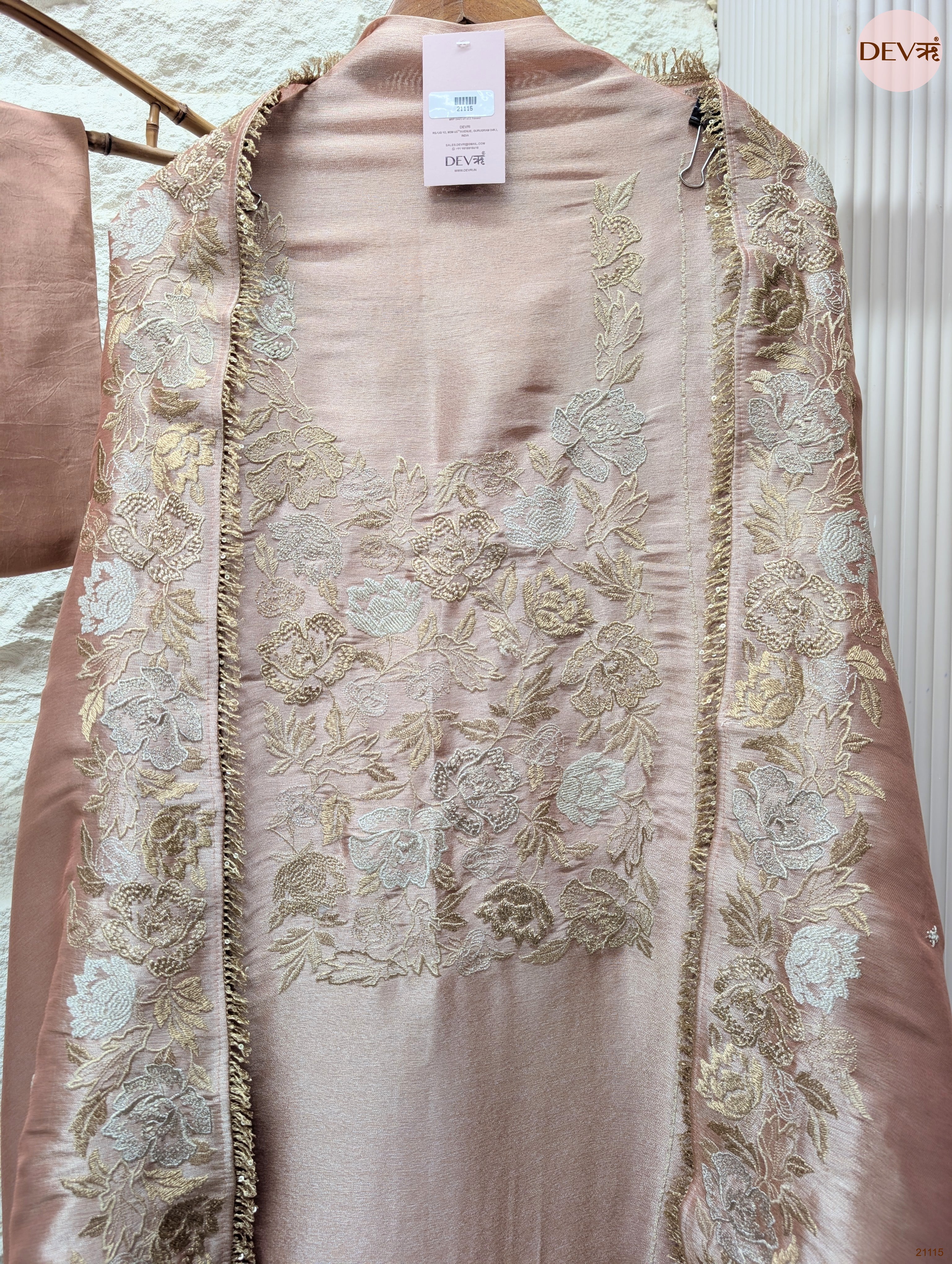 Peach Pure Giraffe Silk Embroidered Unstitched 3-Piece Suit (Devri – D.No 21115)