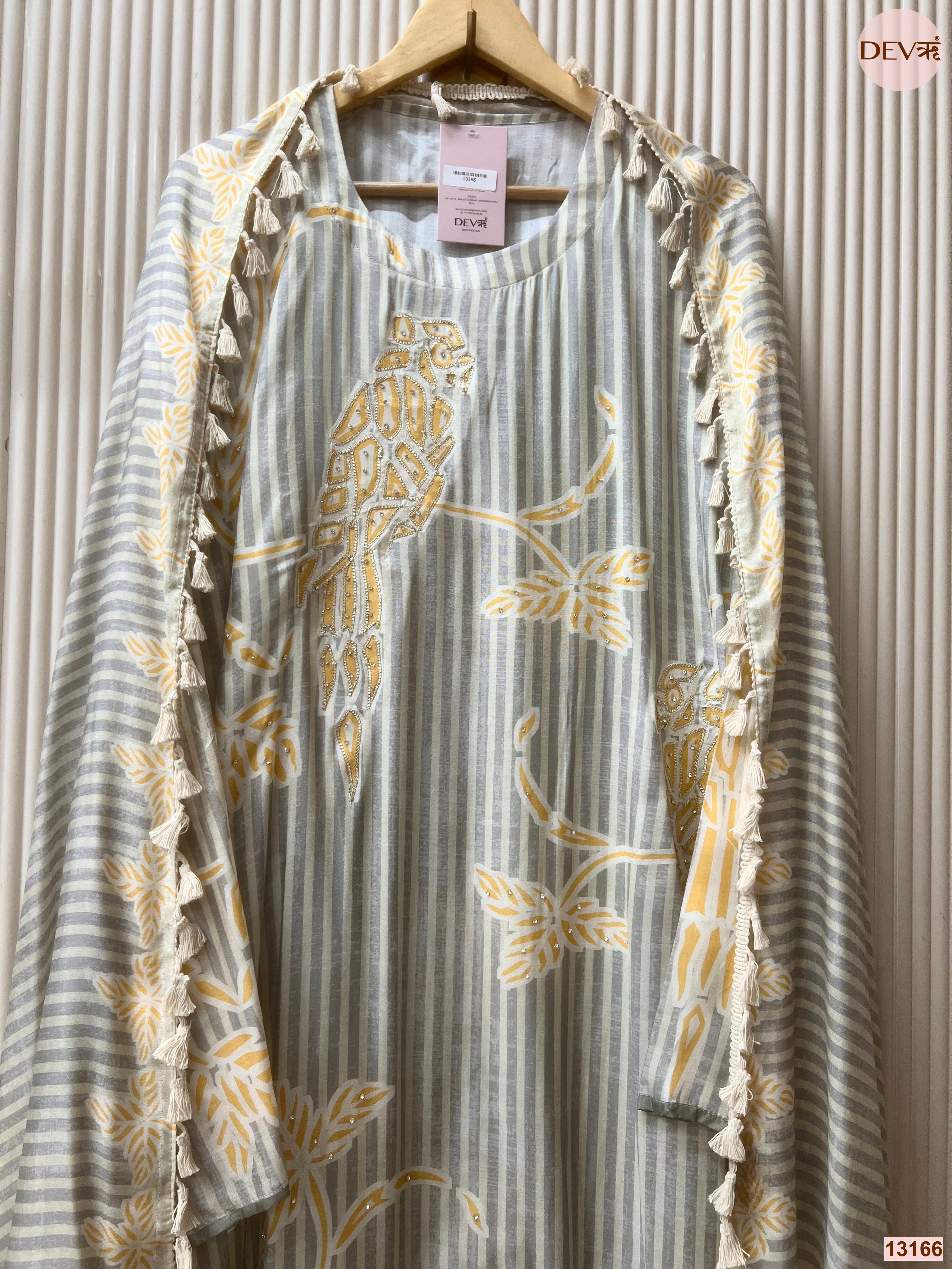 Grey Muslin Printed Unstitched 3-Piece Suit (Devri – D.No 13166)