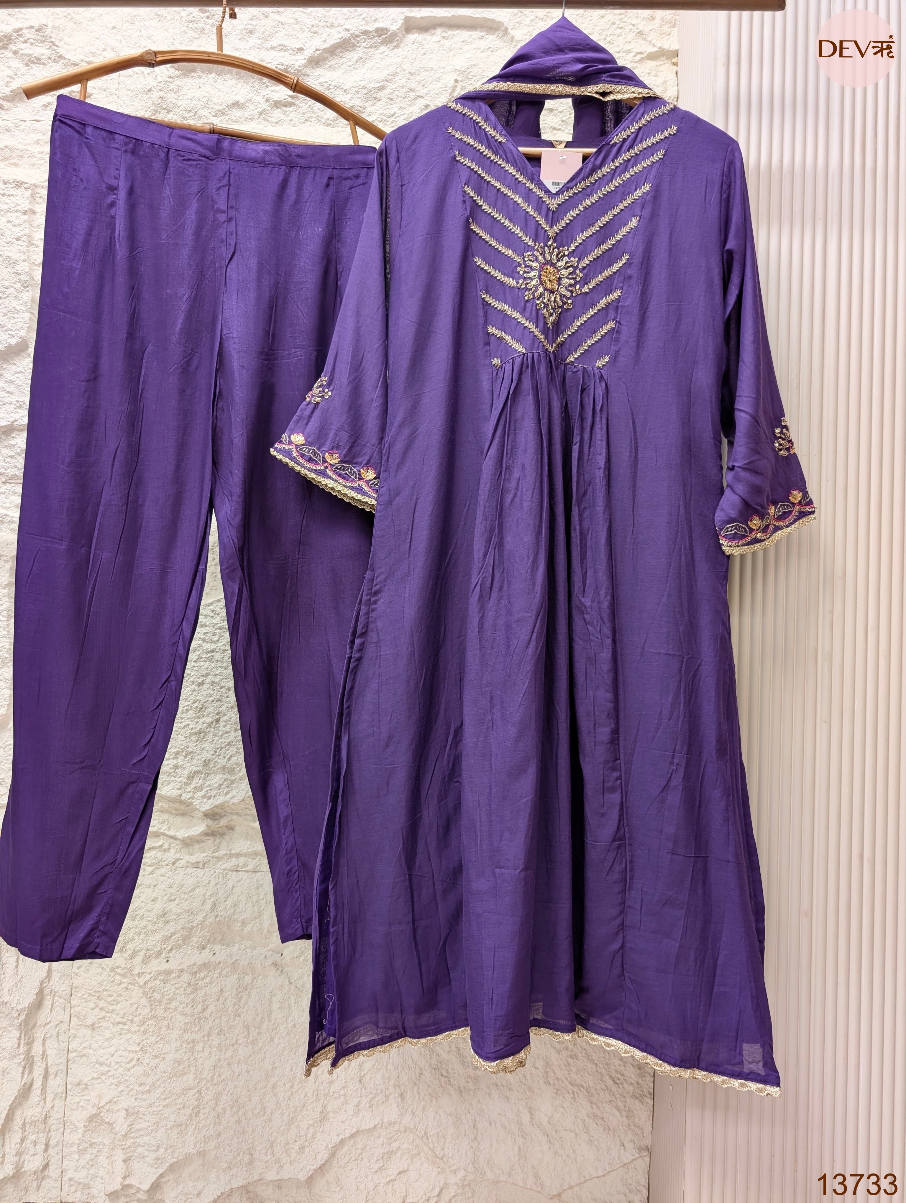 Zarmina Mul Chanderi Embroidered Purple 3-Piece Set (Devri – D.No 13733)