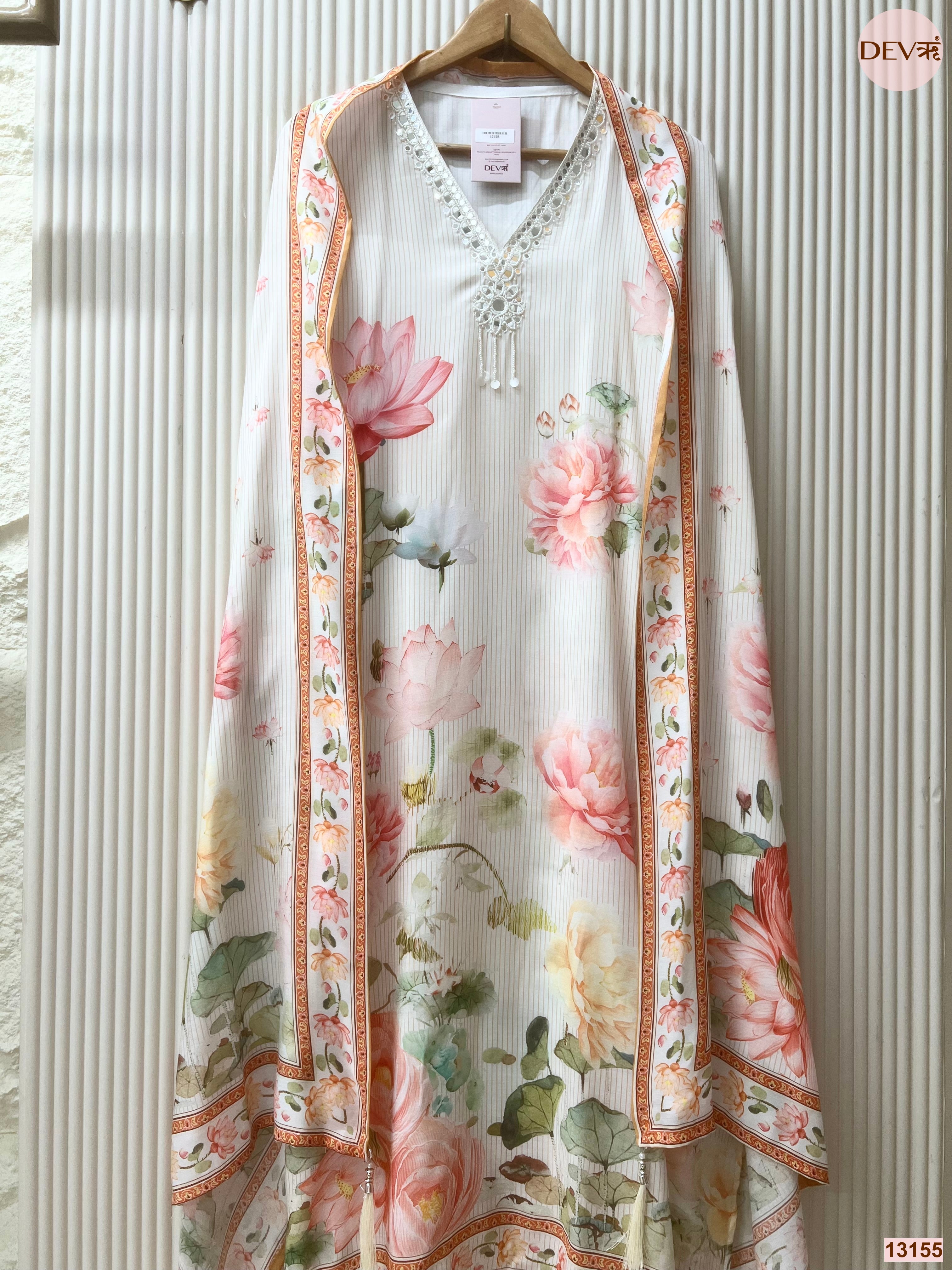 Cream Muslin Printed Unstitched 3-Piece Suit (Devri – D.No 13155)