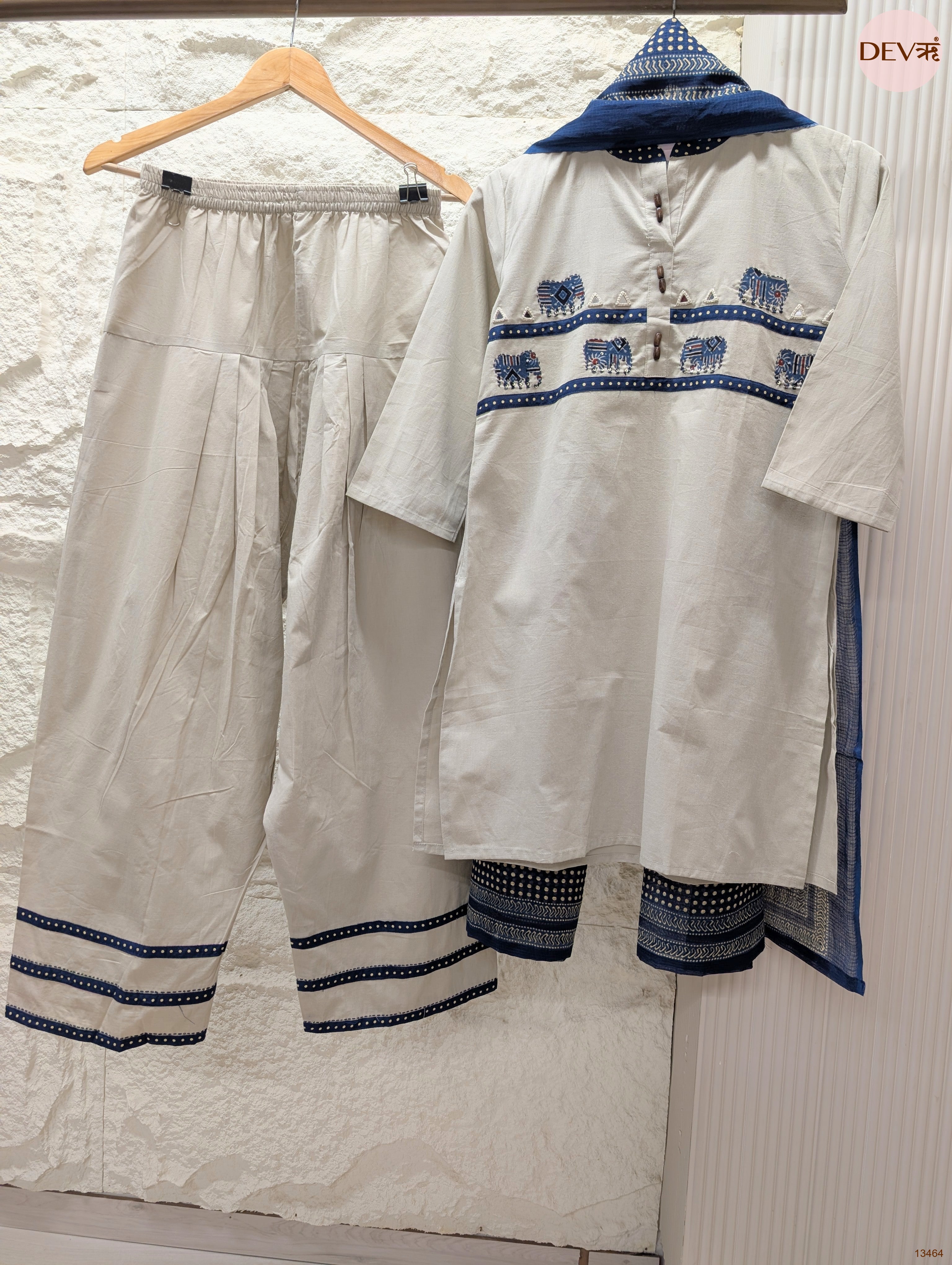 Neelambari Pure Cotton Embroidered Off White 3-Piece Set (Devri – D.No 13464)