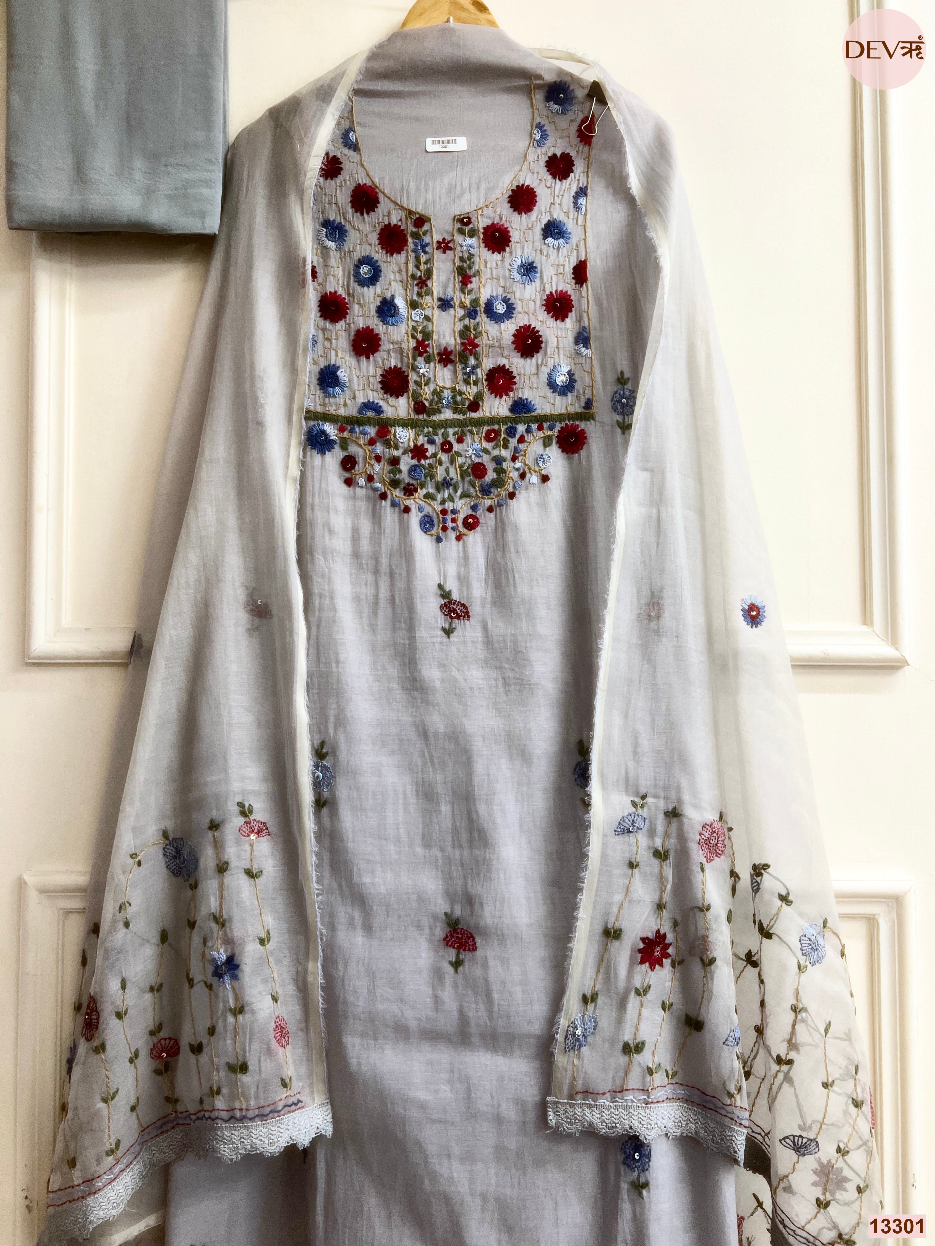 Grey Mul Chanderi Embroidered Unstitched 3-Piece Suit (Devri – D.No 13301)
