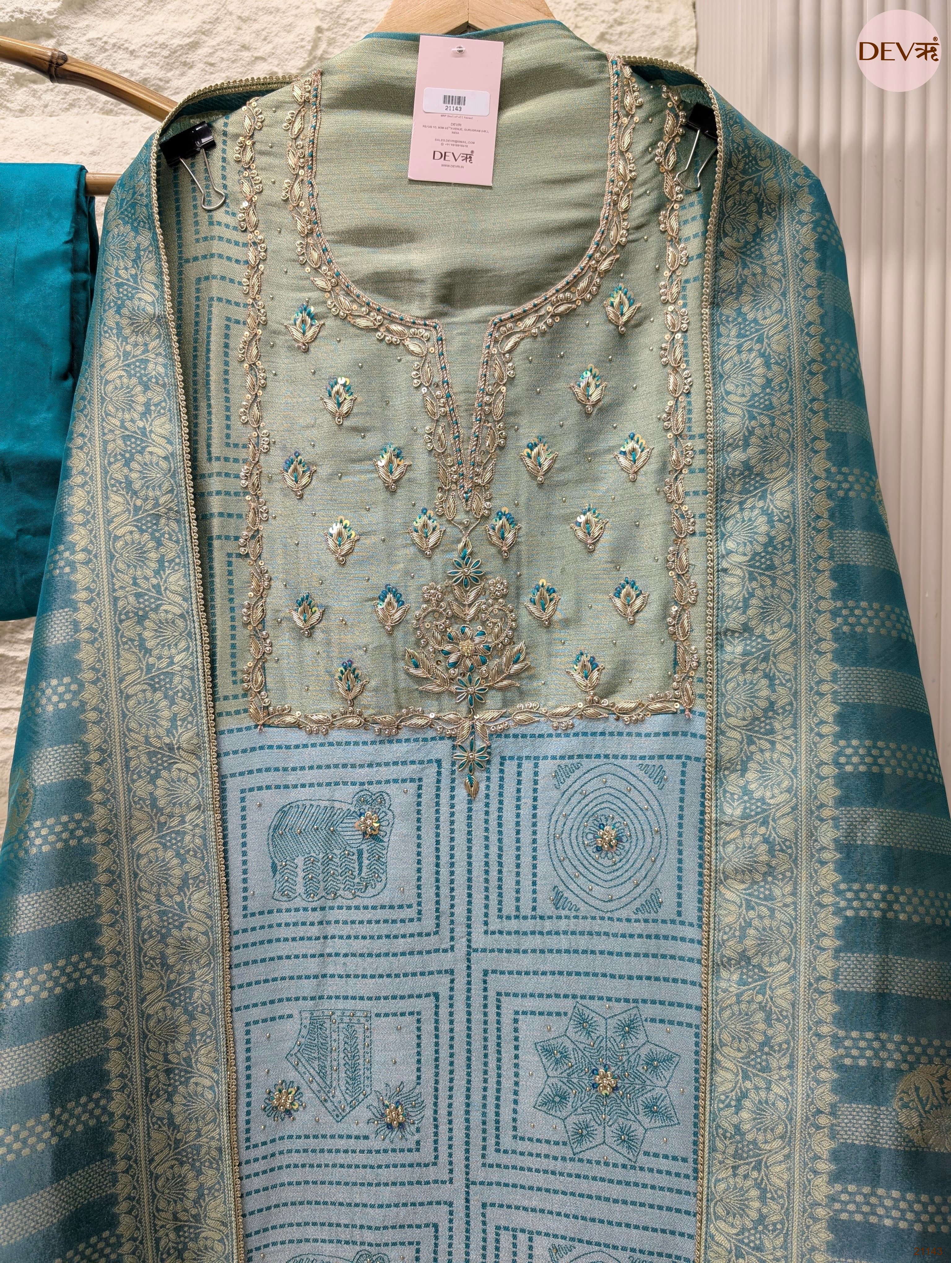 Teal Pure Girafe Banarasi Silk Printed Unstitched 3-Piece Suit (Devri – D.No 21143)