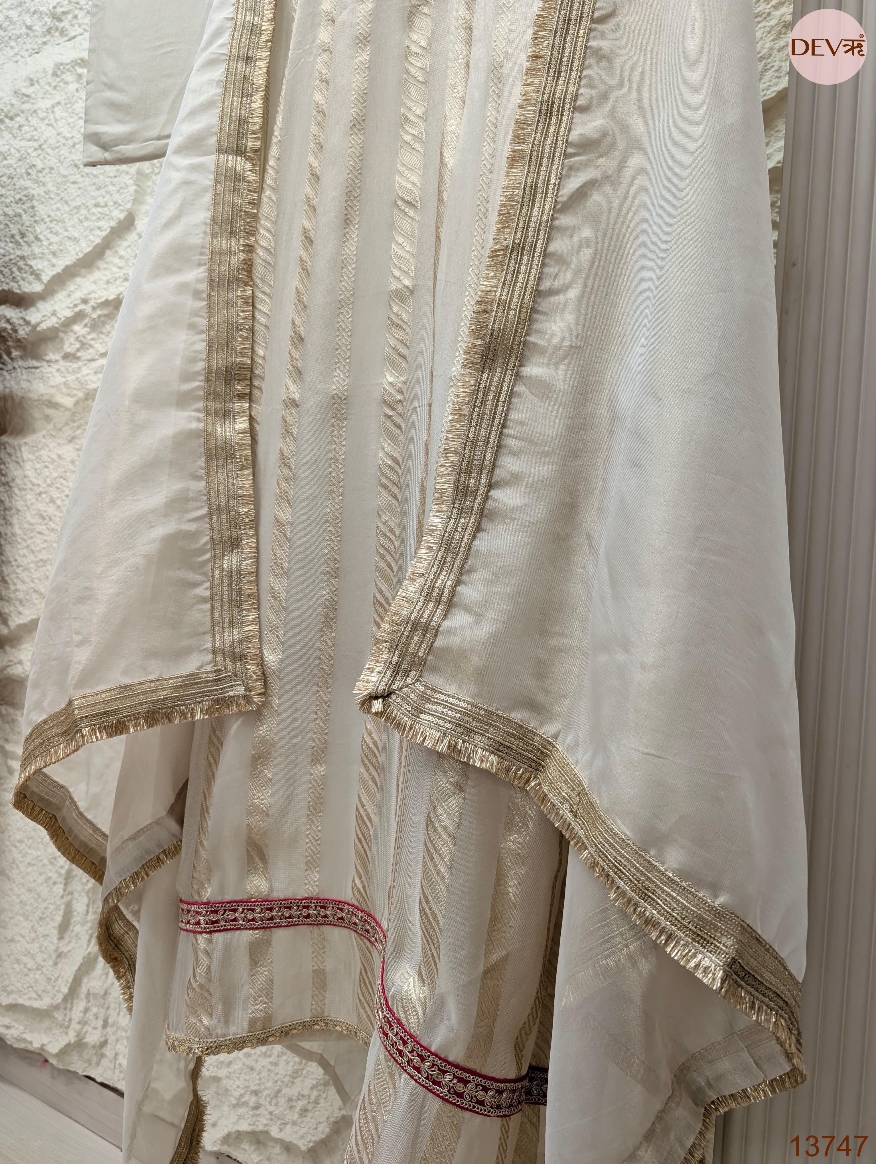 Off White Pure tissue silk Embroidered Unstitched 3-Piece Suit (Devri – D.No 13747)
