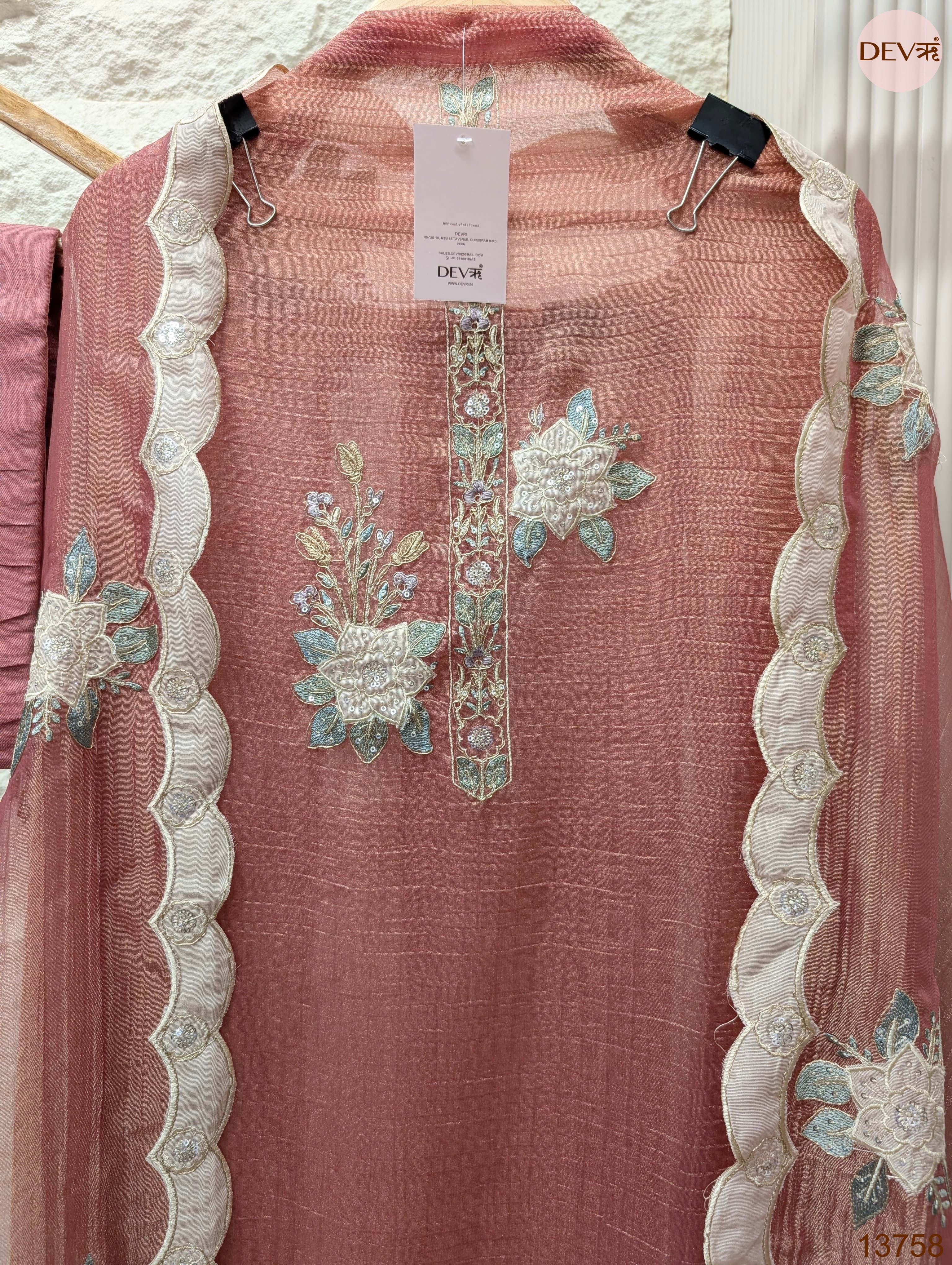 Pink Tissue Crush Silk Embroidered Unstitched 3-Piece Suit (Devri – D.No 13758)