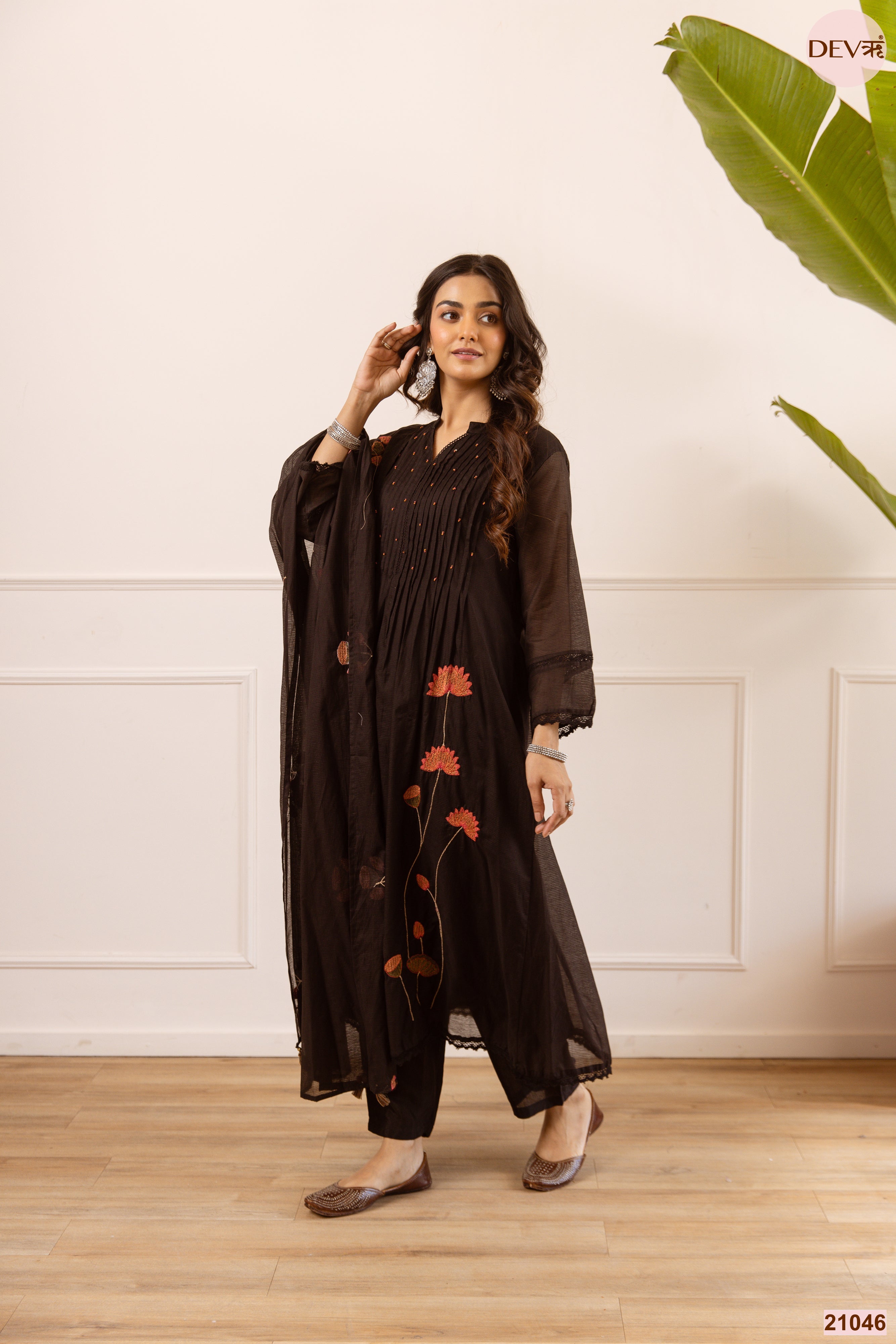 Noor Net Chanderi Embroidered Black 3-Piece Set (Devri – D.No 21046)