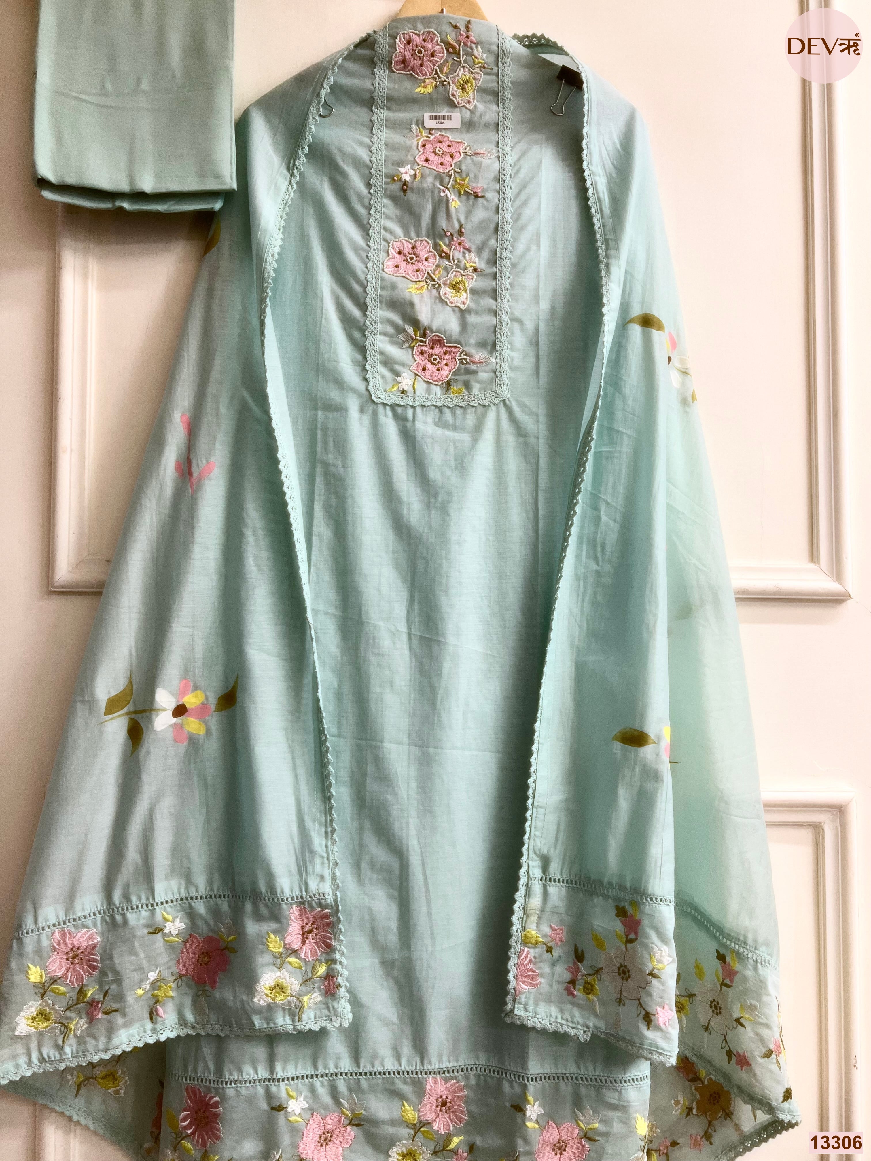 Mint Mul Cotton Embroidered Unstitched 3-Piece Suit (Devri – D.No 13306)