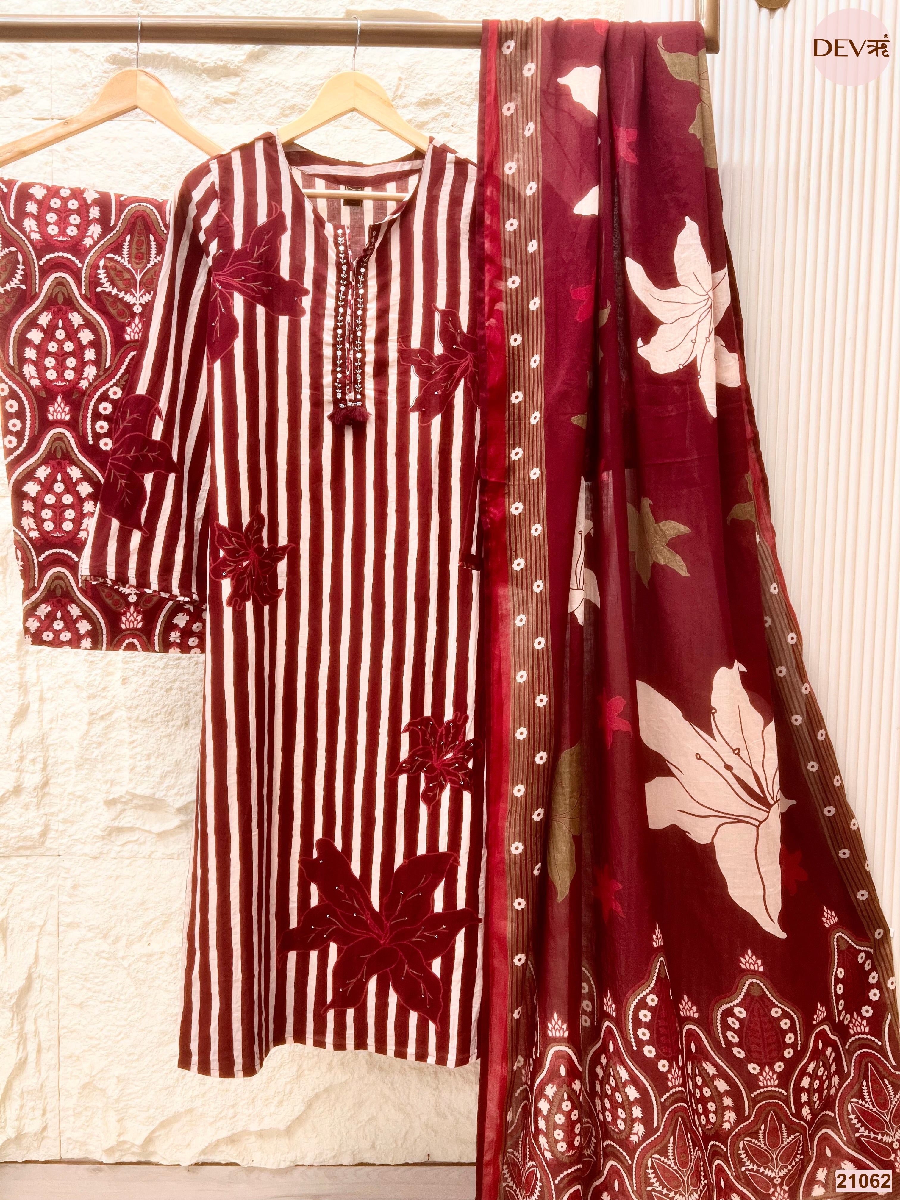Gulnaar Cotton Printed Maroon 3-Piece Set (Devri – D.No 21062)