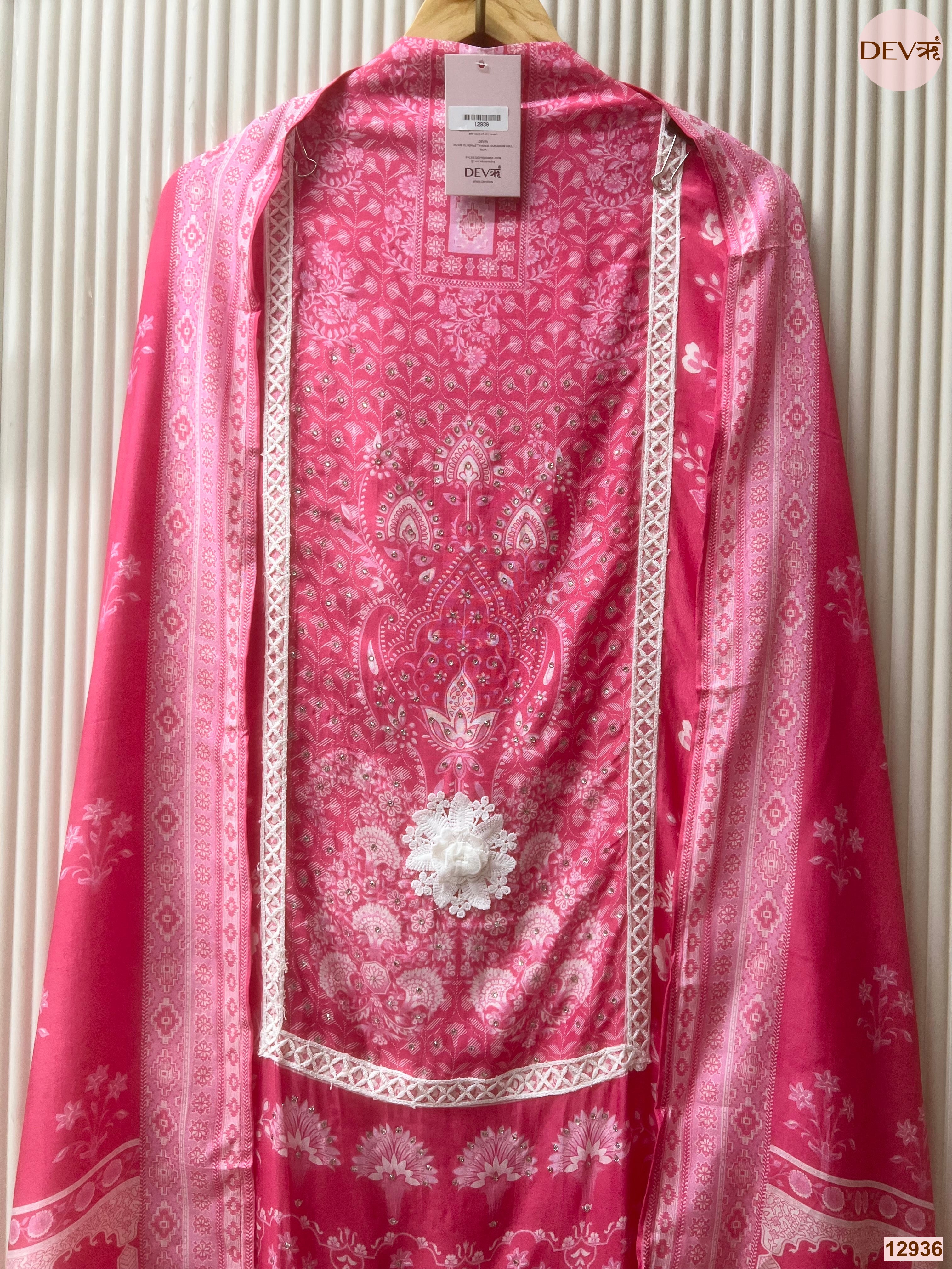 Pink Muslin Printed Unstitched 3-Piece Suit (Devri – D.No 12936)