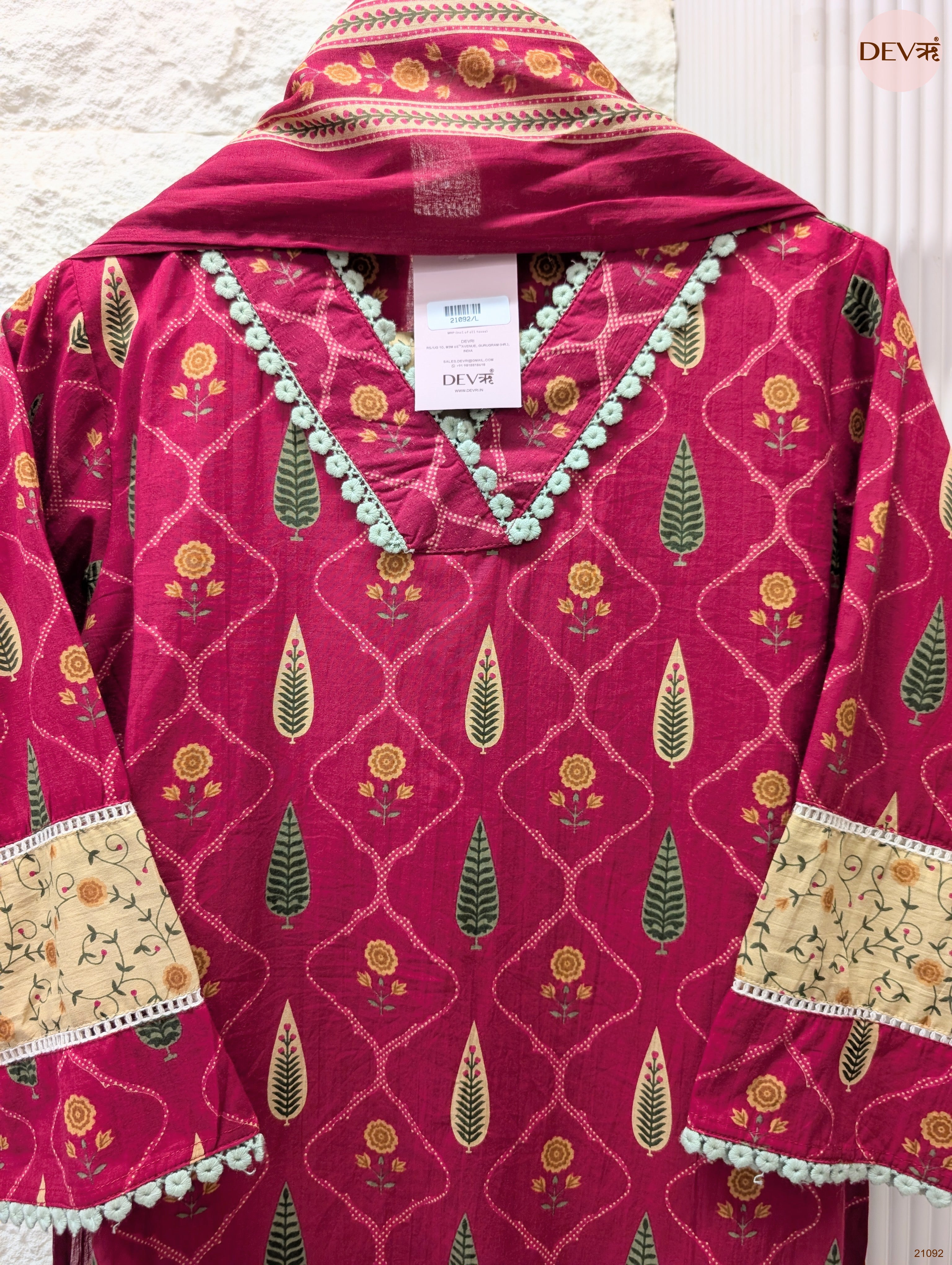 Gulnaar Pure Cotton Printed Magenta 3-Piece Set (Devri – D.No 21092)