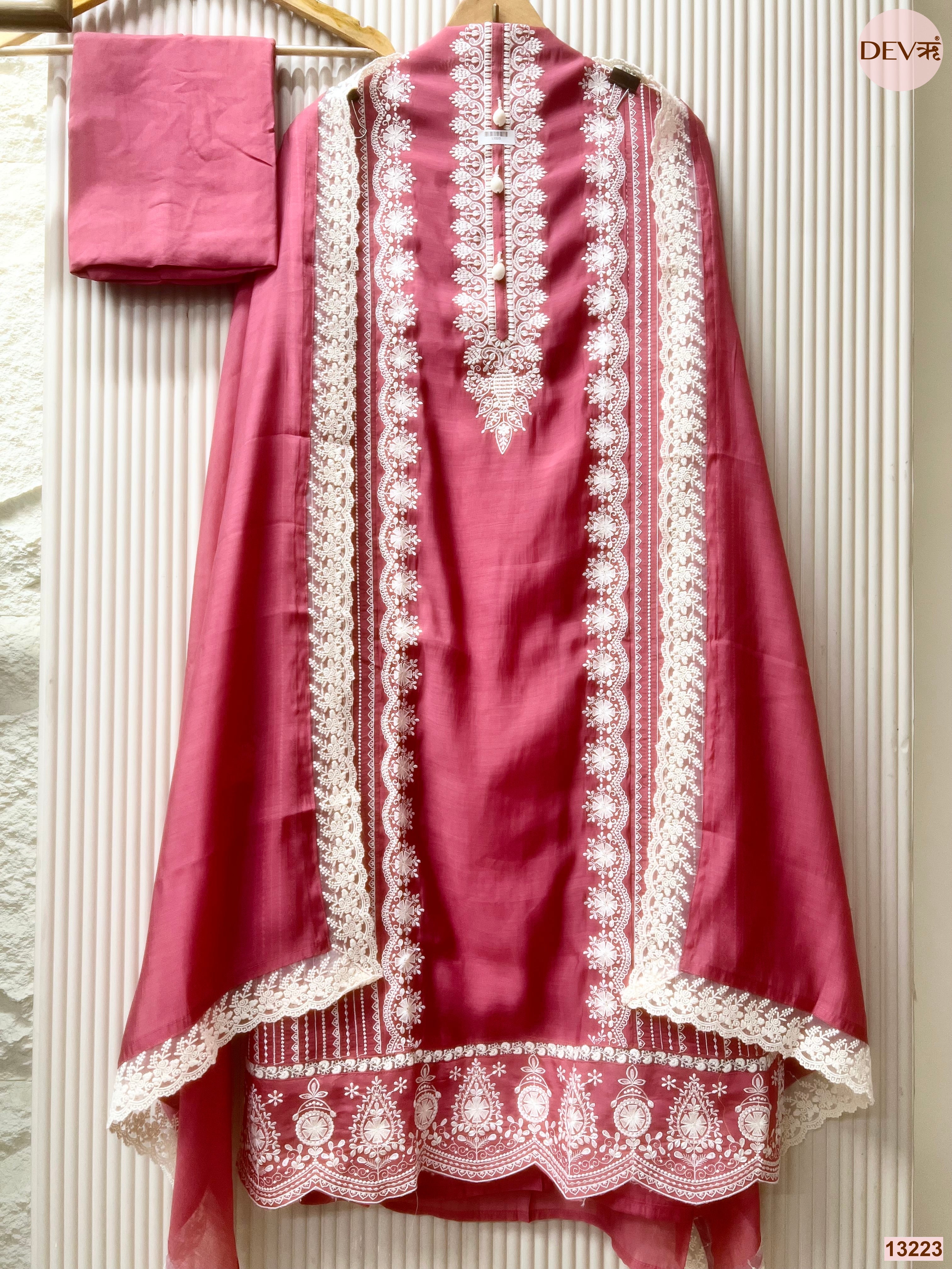 Pink Mul Cotton Embroidered Unstitched 3-Piece Suit (Devri – D.No 13223)