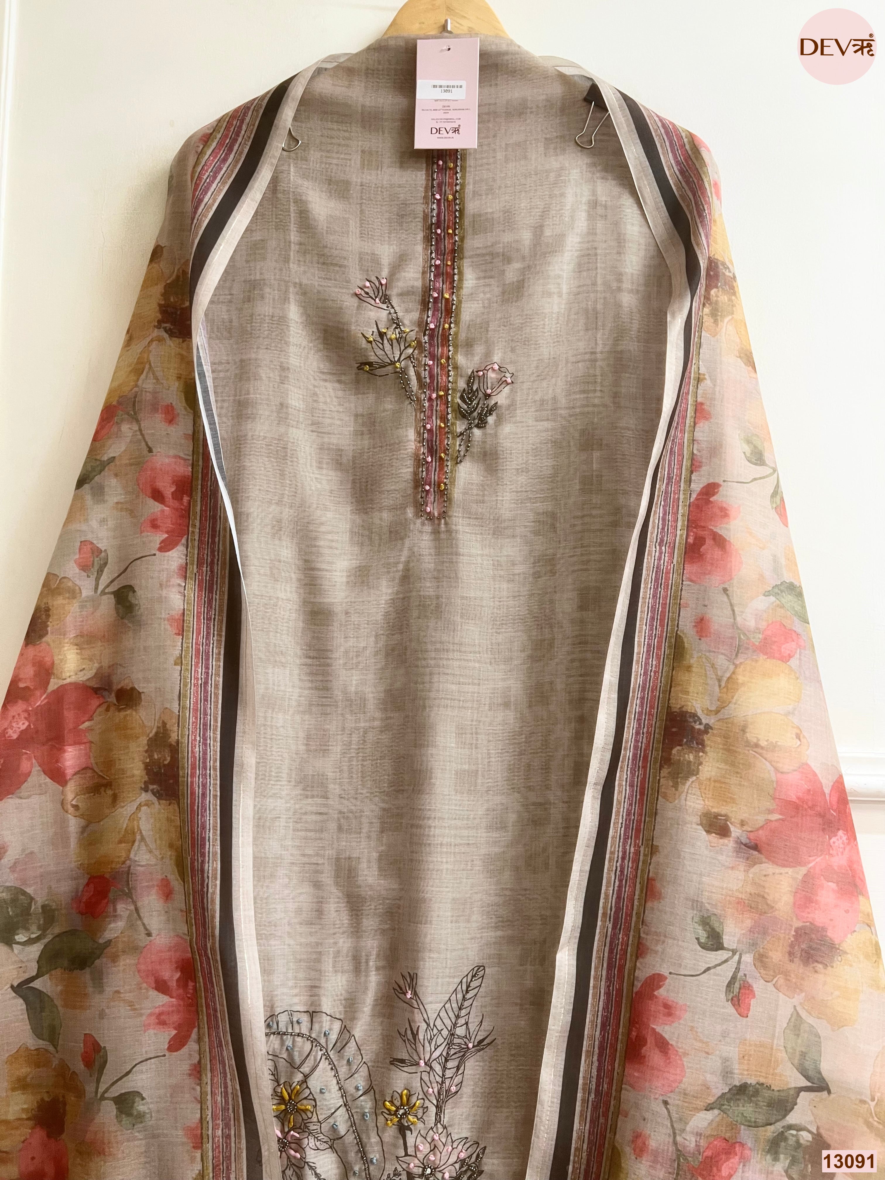 Beige Mul Chanderi Printed Unstitched 3-Piece Suit (Devri – D.No 13091)