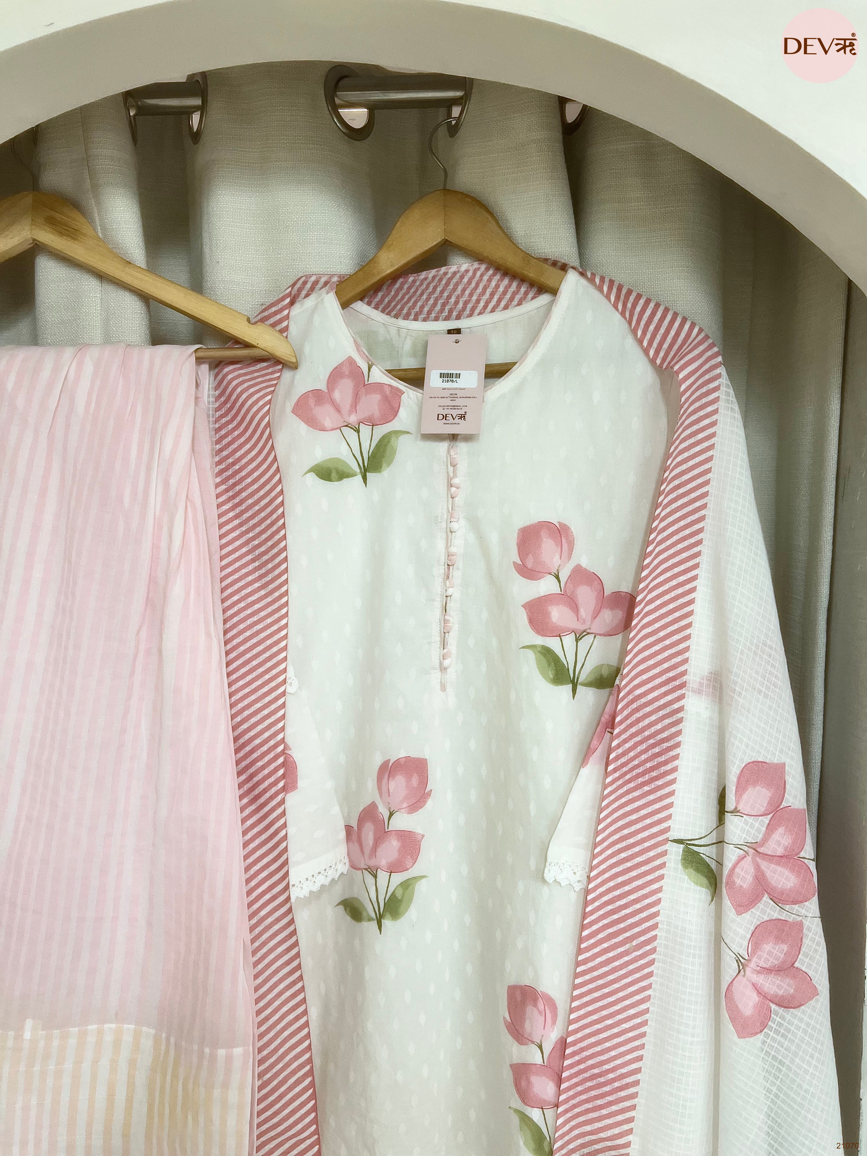 Gulnaar Pure Cotton Printed Pink 3-Piece Set (Devri – D.No 21070)
