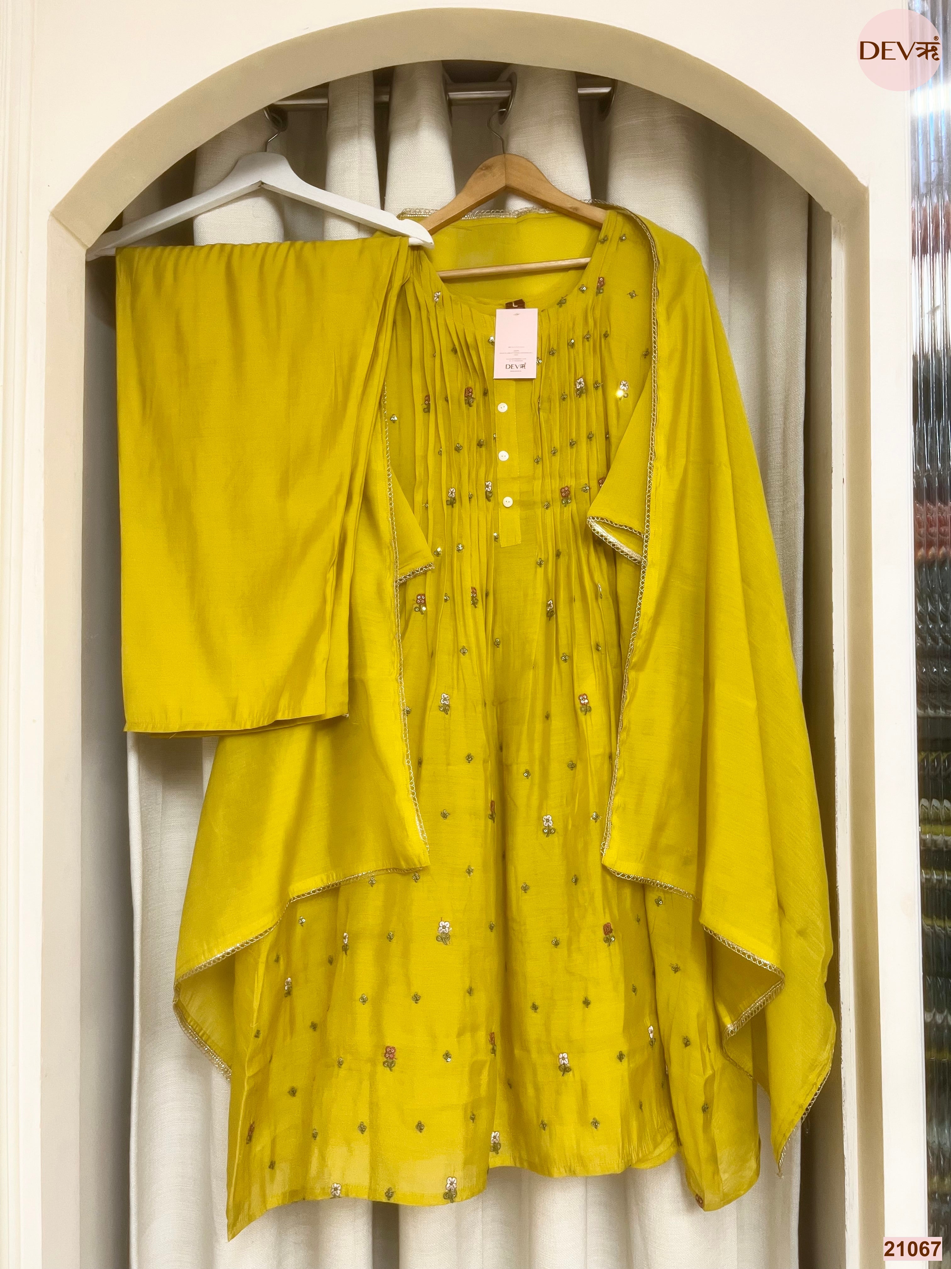 Gulnaar Mul Chanderi Embroidered Yellow 3-Piece Set (Devri – D.No 21067)