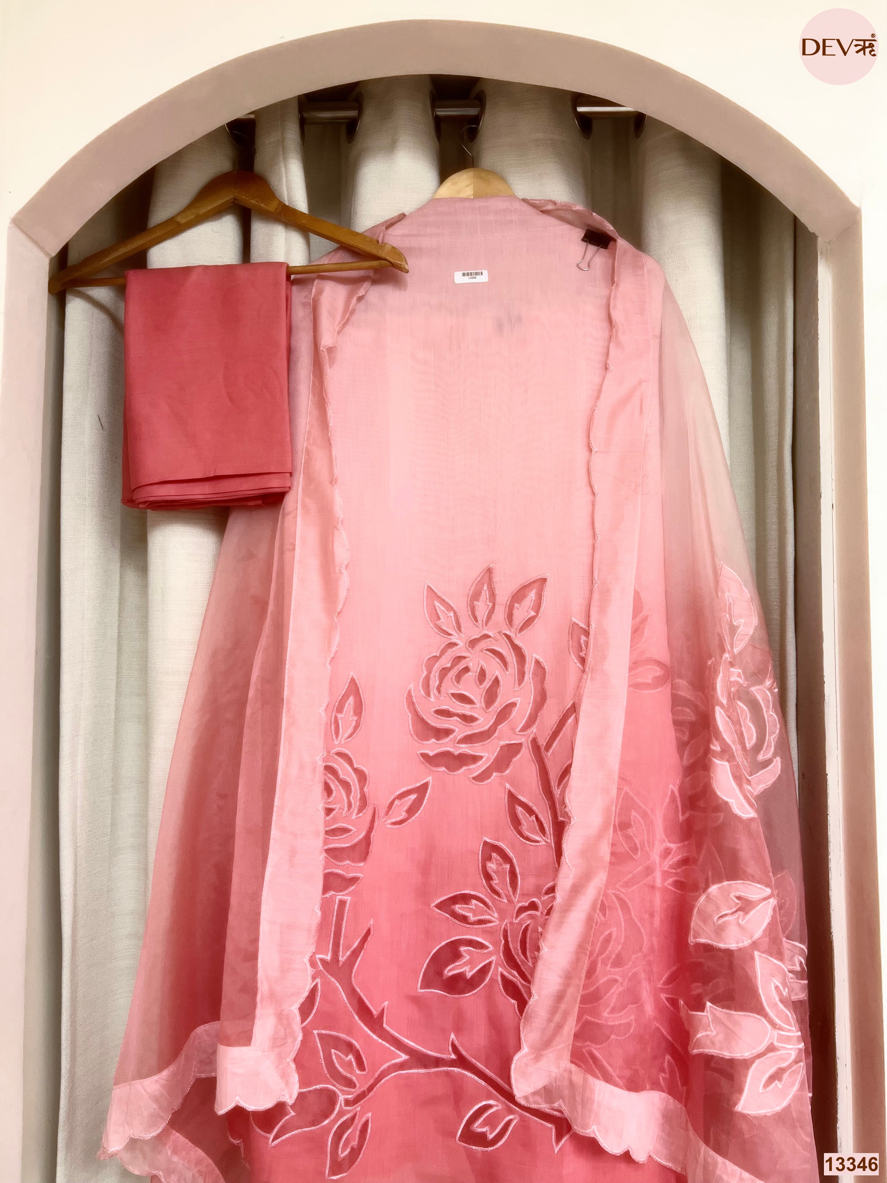 Pink Mul Chanderi Embroidered Unstitched 3-Piece Suit (Devri – D.No 13346)