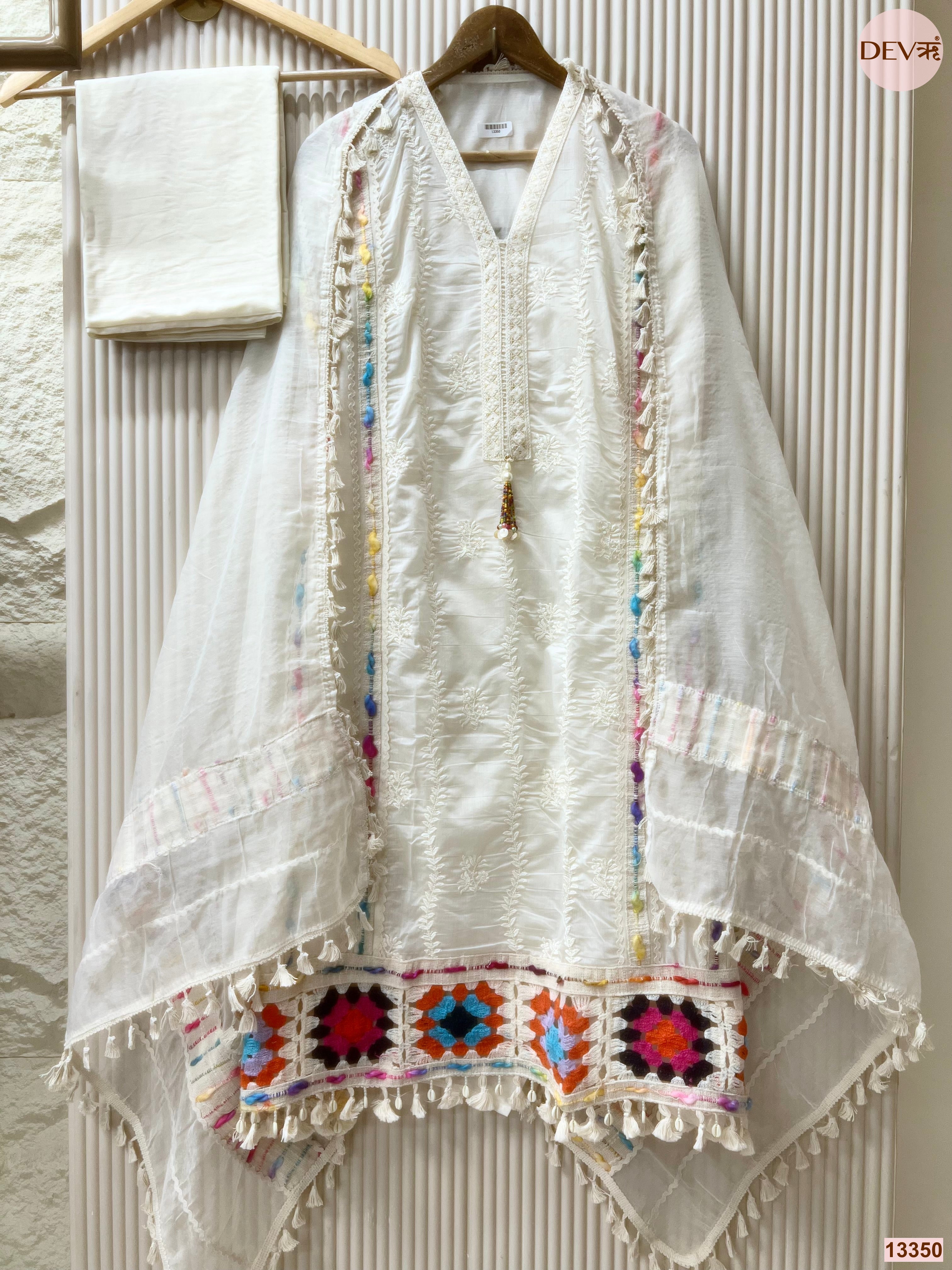 White Mul Chanderi Embroidered Unstitched 3-Piece Suit (Devri – D.No 13350)