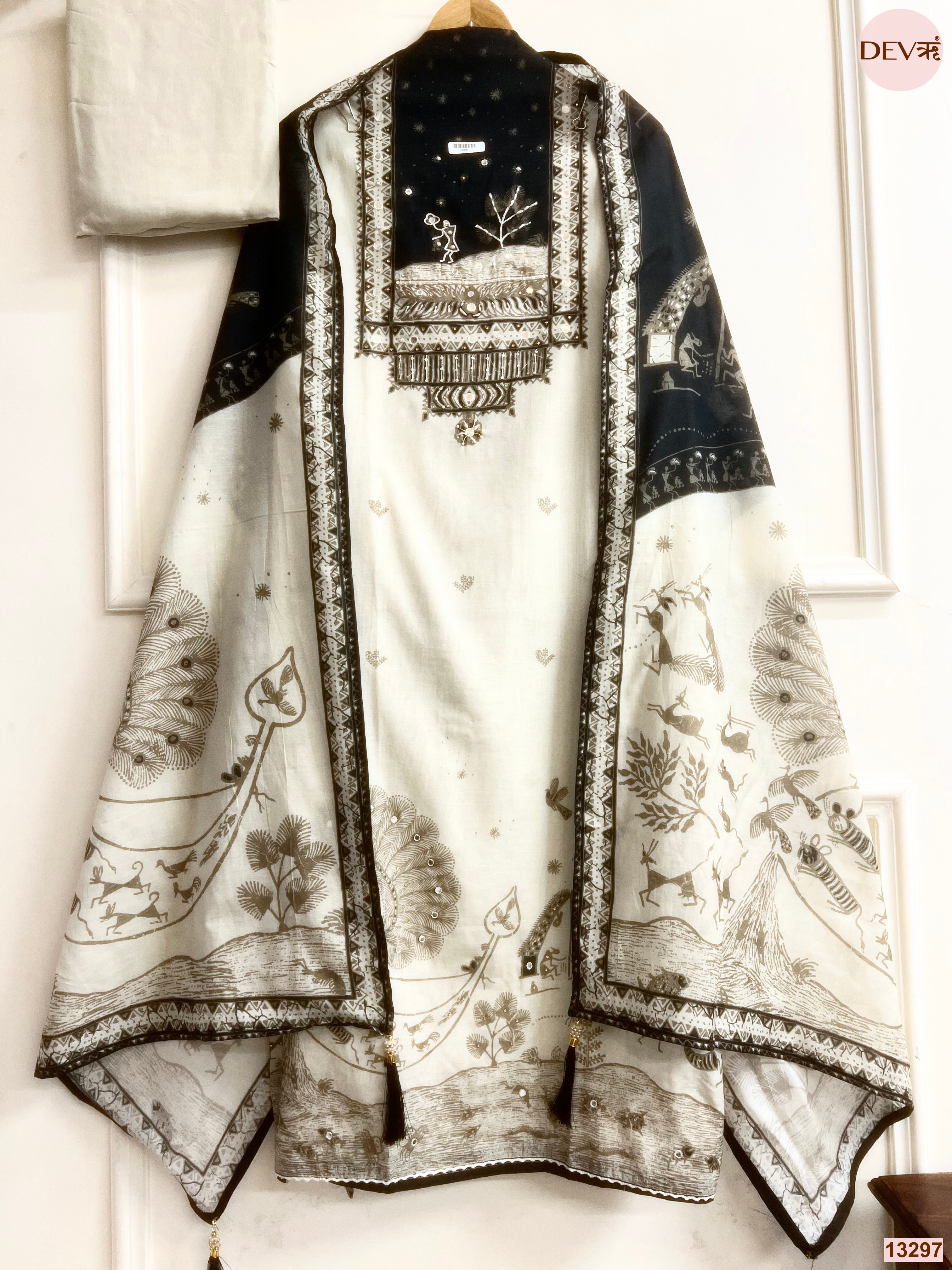 Cream Mul Cotton Printed Unstitched 3-Piece Suit (Devri – D.No 13297)