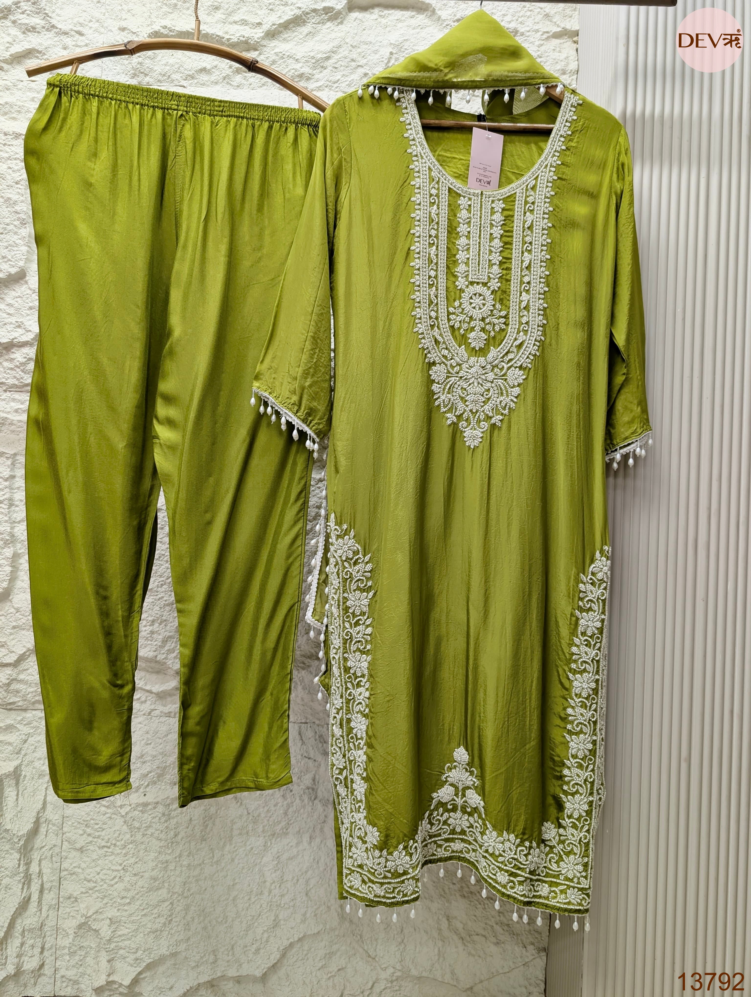 Zareen Pure organza silk Embroidered Olive Green 3-Piece Set (Devri – D.No 13792)
