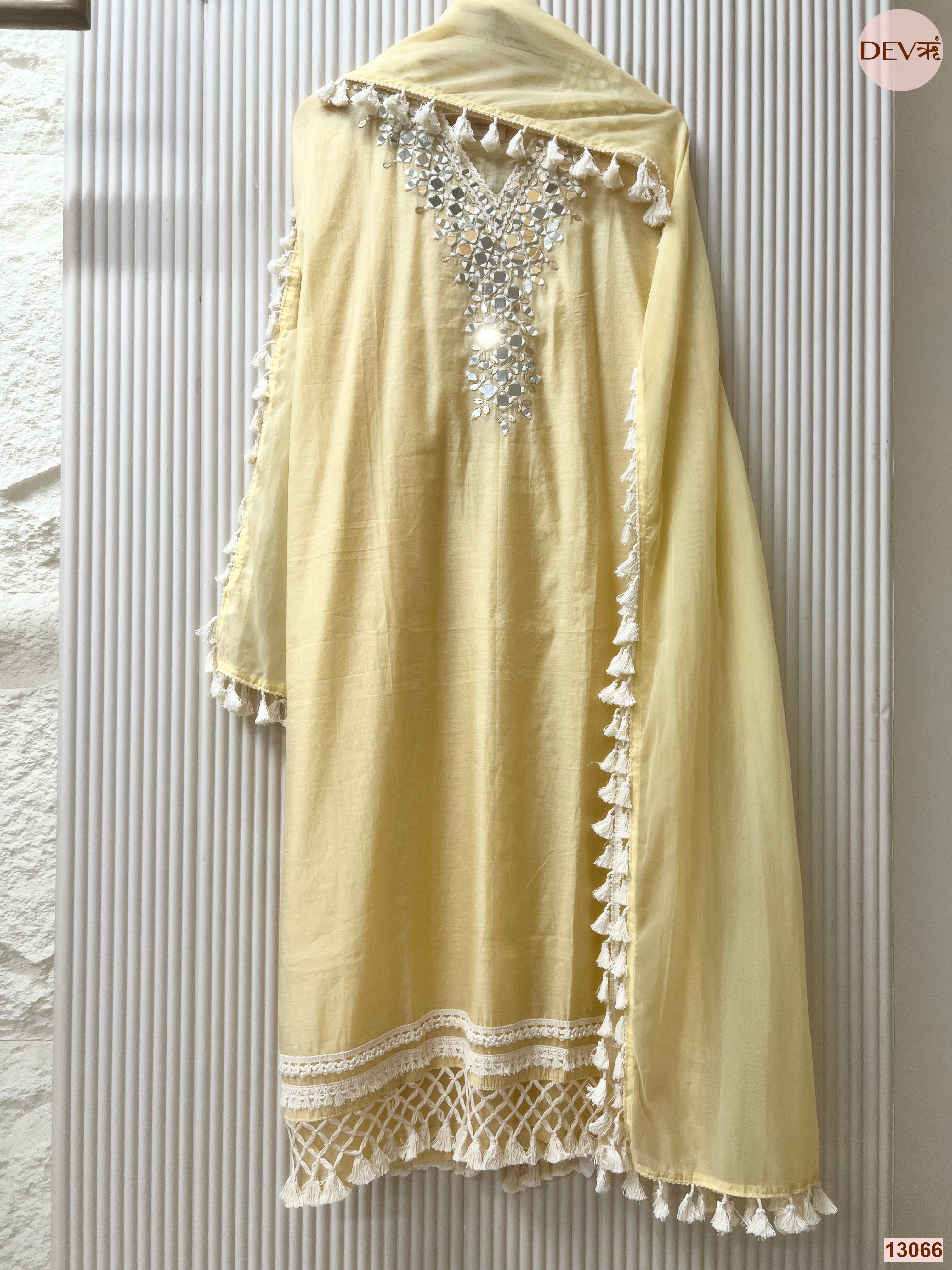 Yellow Mul Cotton Hand Unstitched 3-Piece Suit (Devri – D.No 13066)