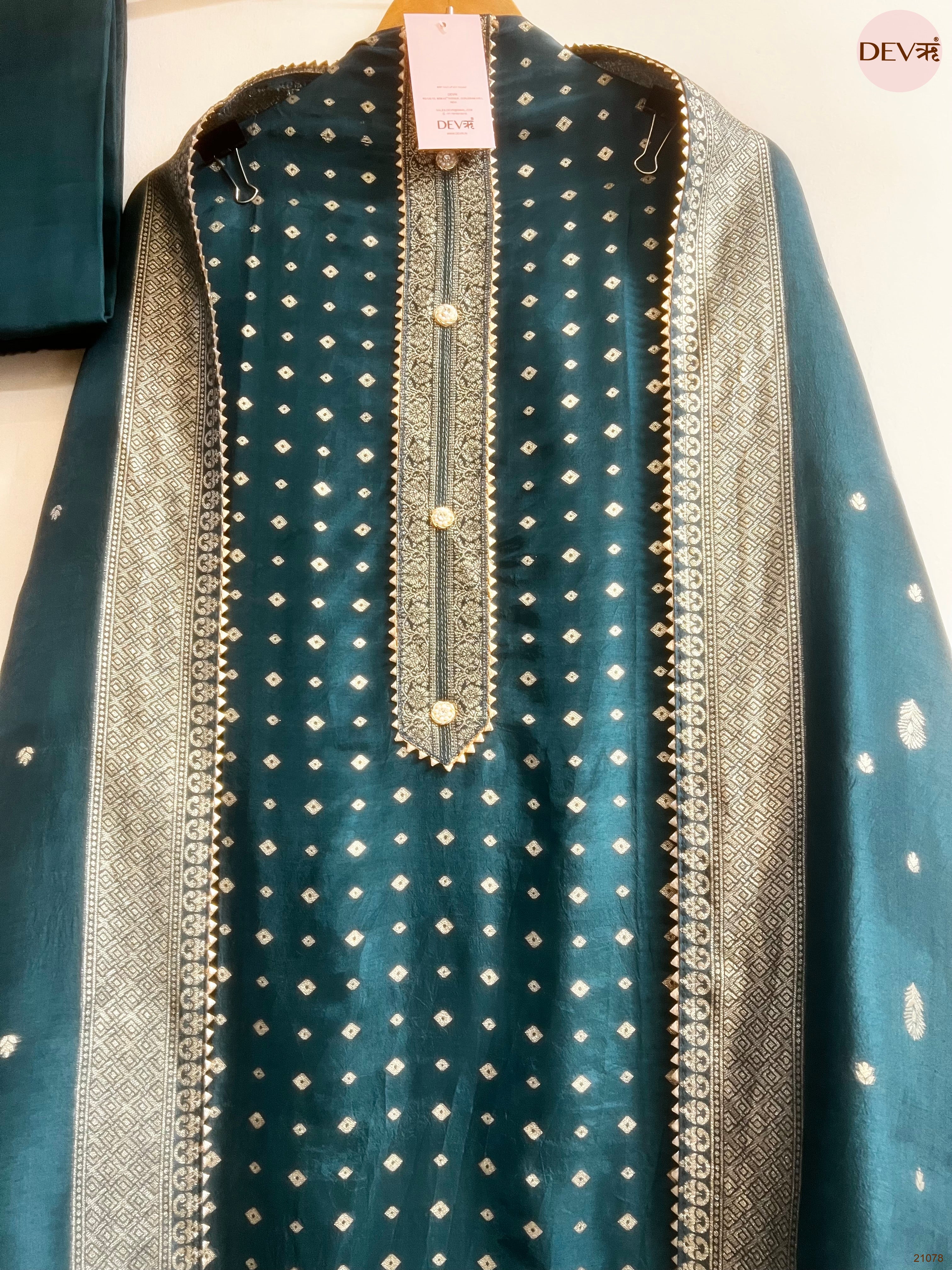 Teal Pure viscose dola silk Printed Unstitched 3-Piece Suit (Devri – D.No 21078)