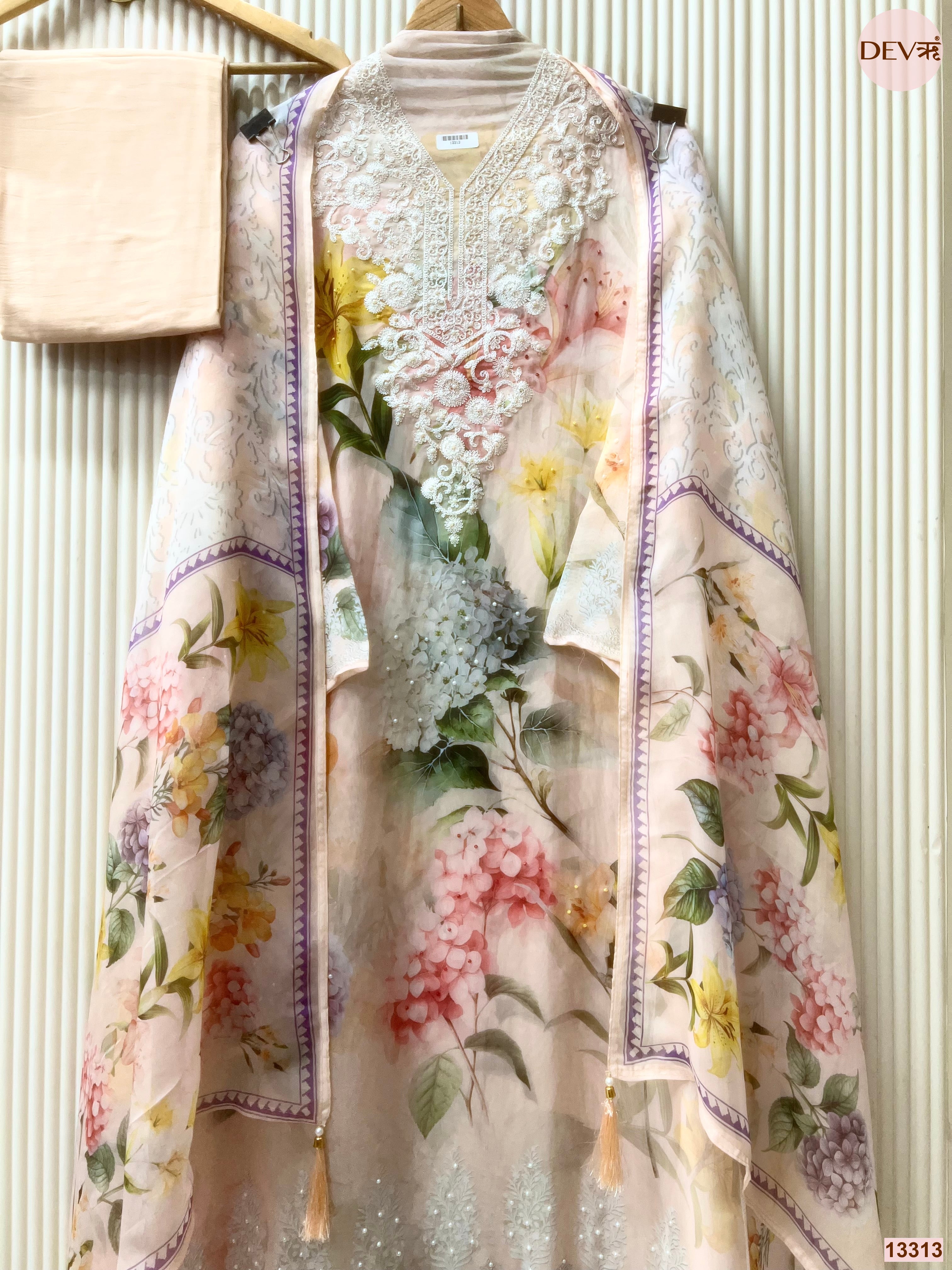 Peach Organza Printed Unstitched 3-Piece Suit (Devri – D.No 13313)