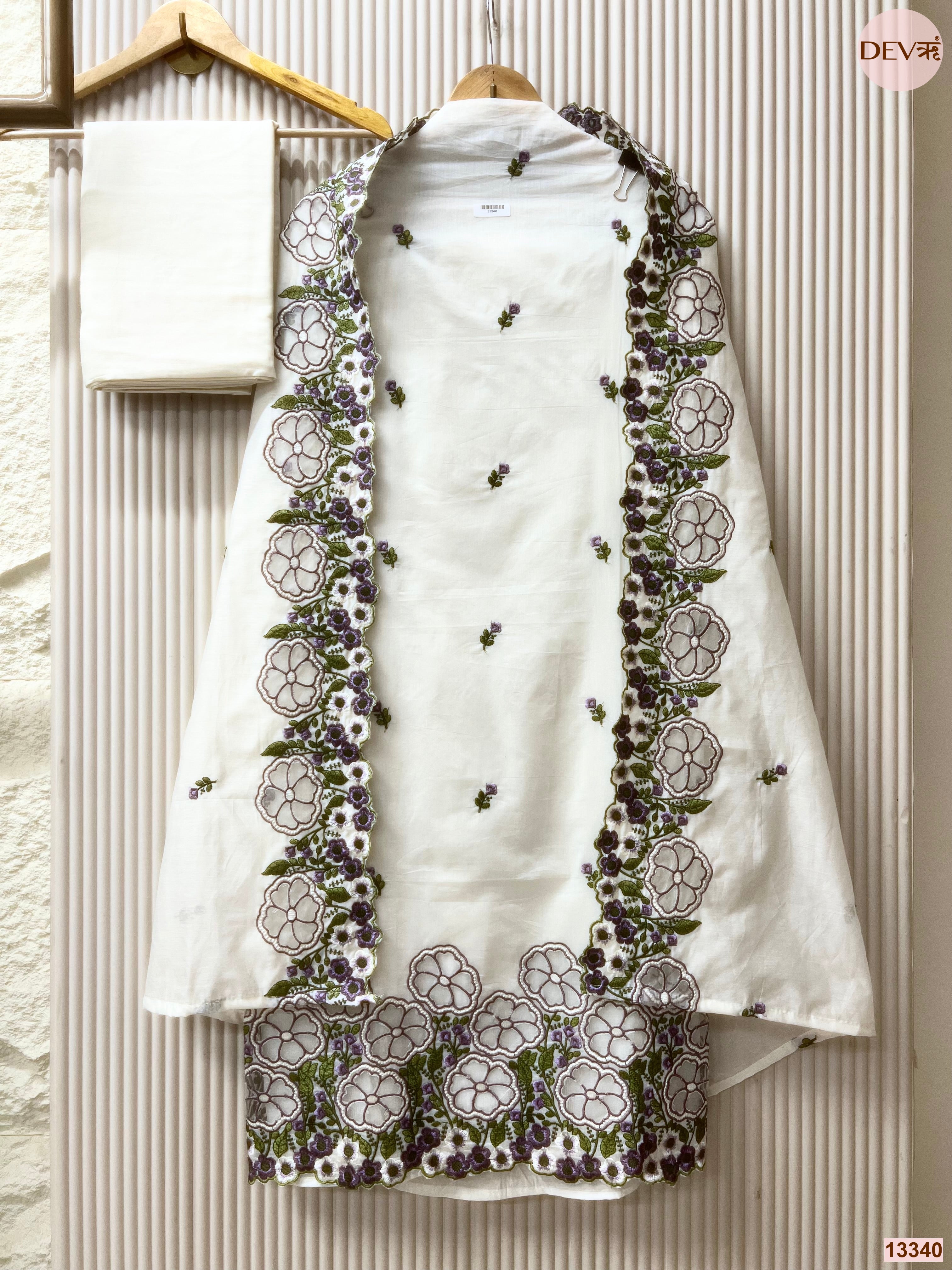 Off White Mul Chanderi Embroidered Unstitched 3-Piece Suit (Devri – D.No 13340)