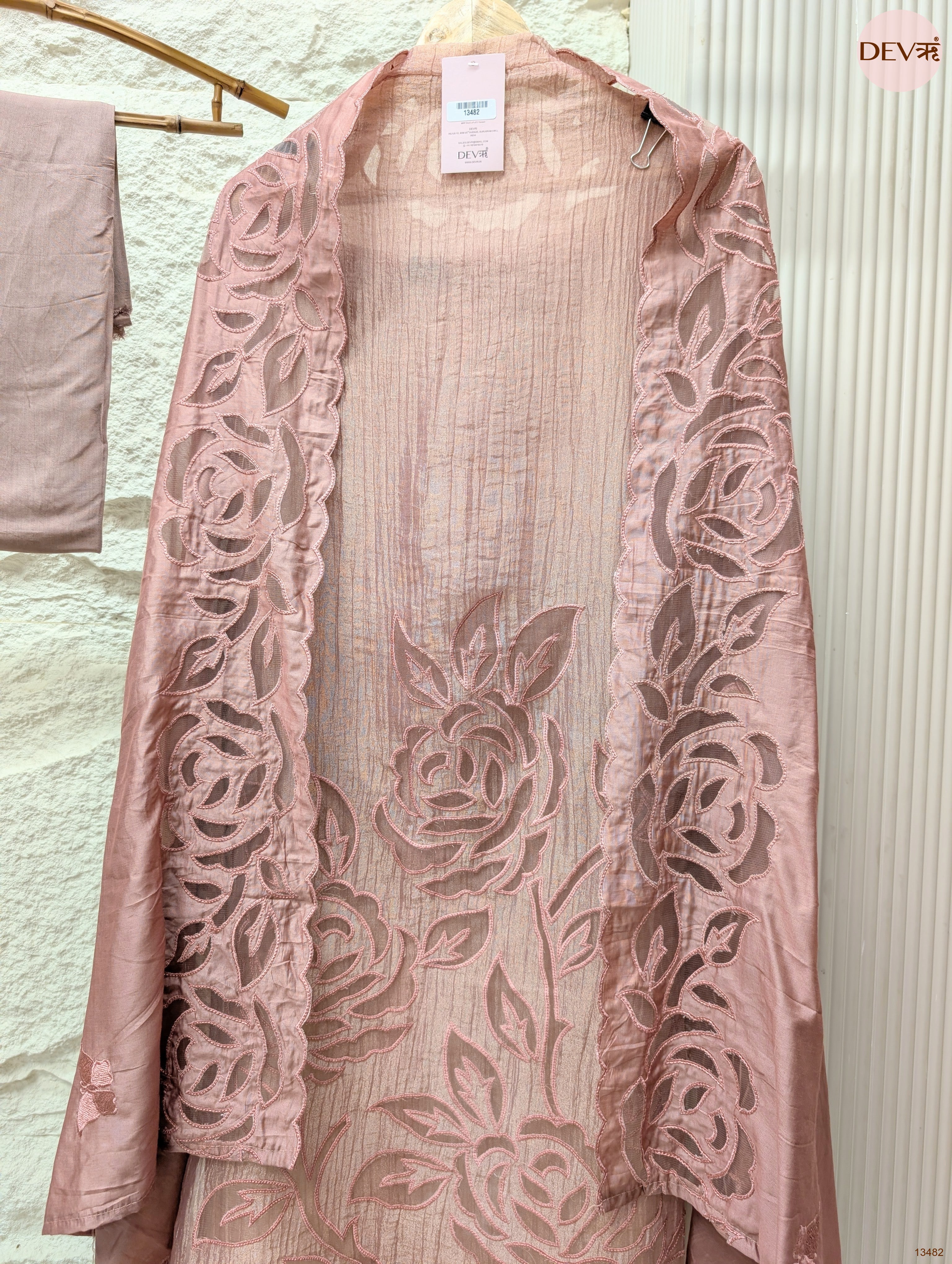 Pink Tissue Crush Silk Chanderi Embroidered Unstitched 3-Piece Suit (Devri – D.No 13482)