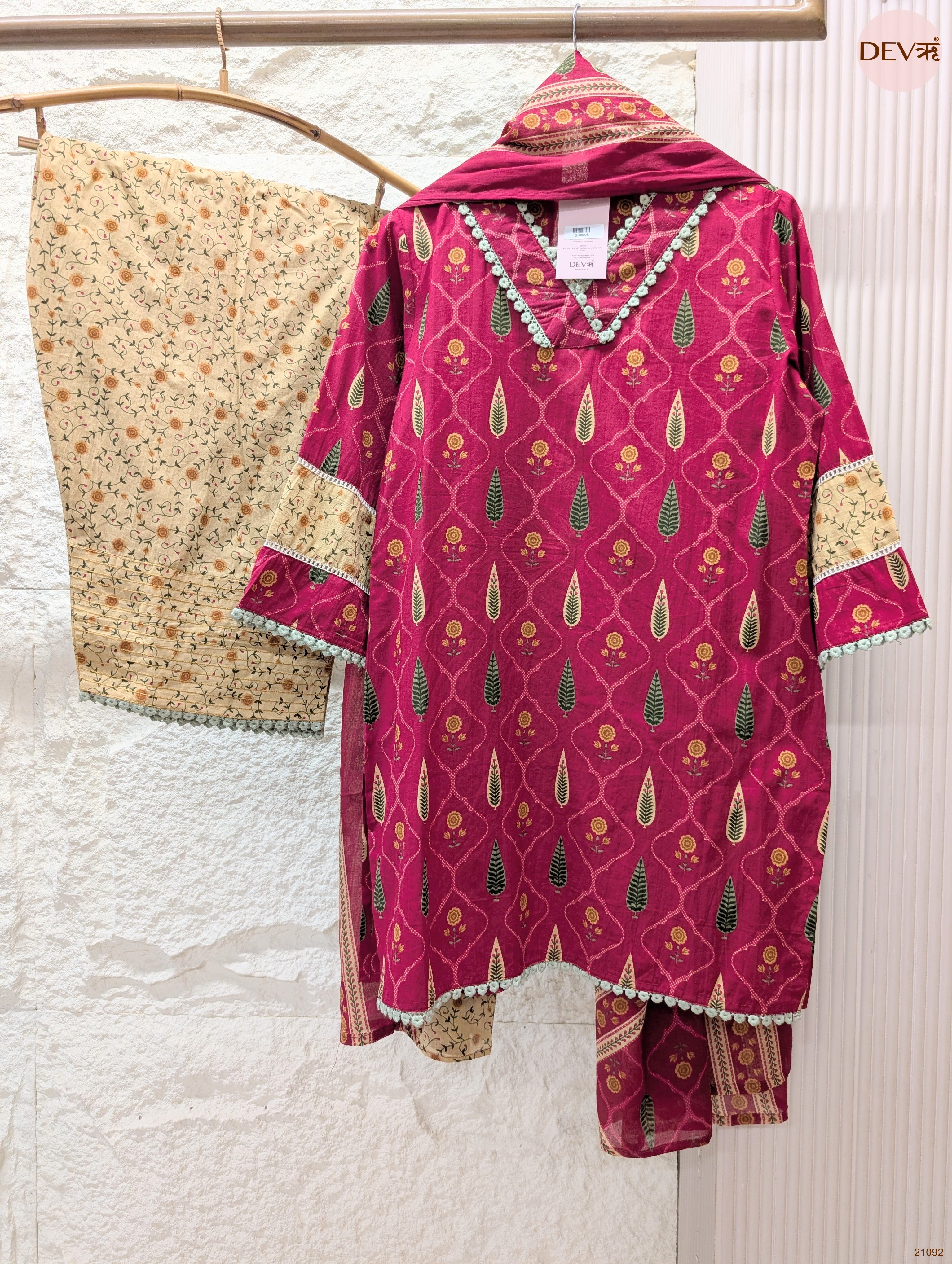 Gulnaar Pure Cotton Printed Magenta 3-Piece Set (Devri – D.No 21092)