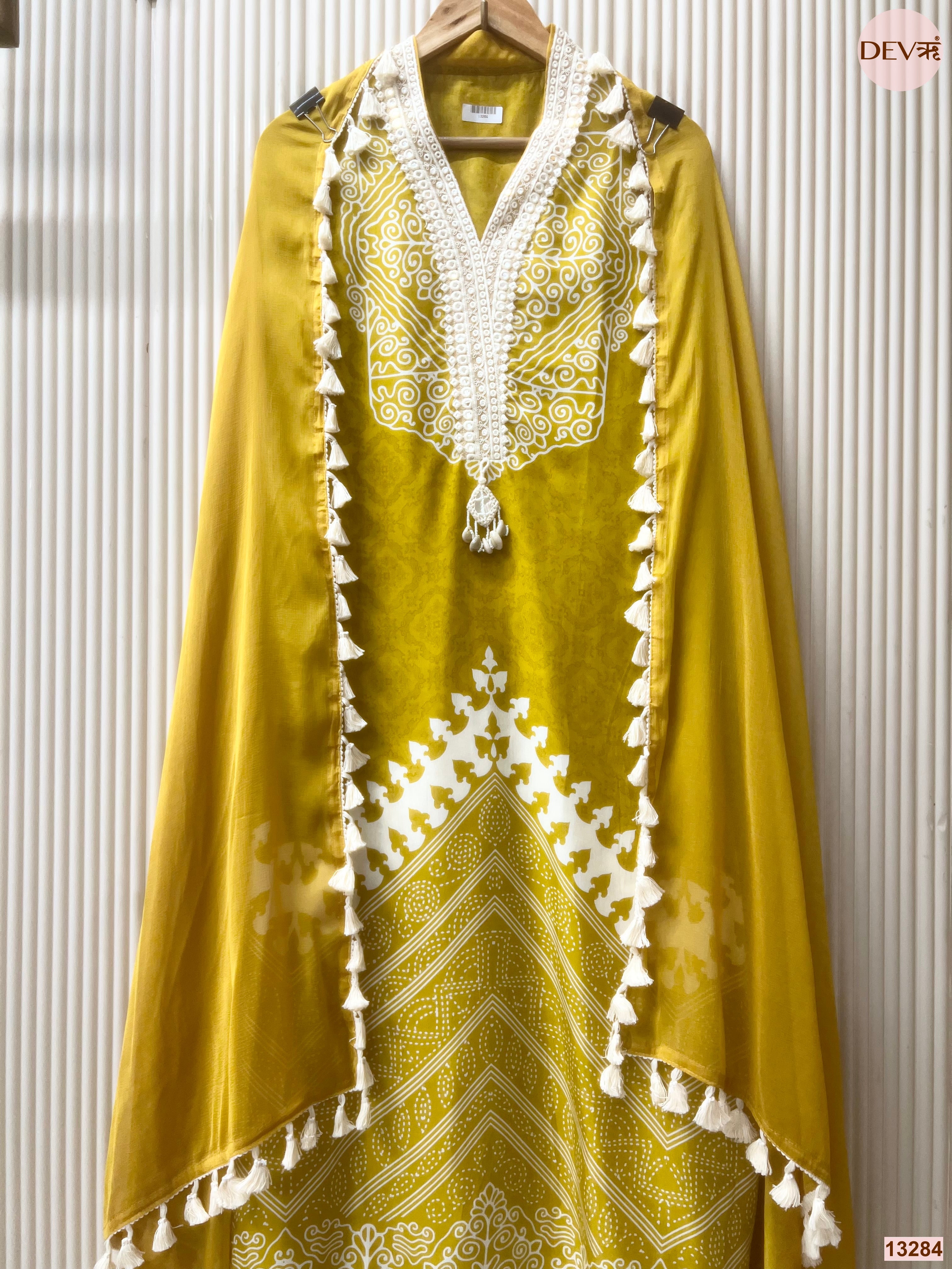 Mustard Muslin Printed Unstitched 3-Piece Suit (Devri – D.No 13284)