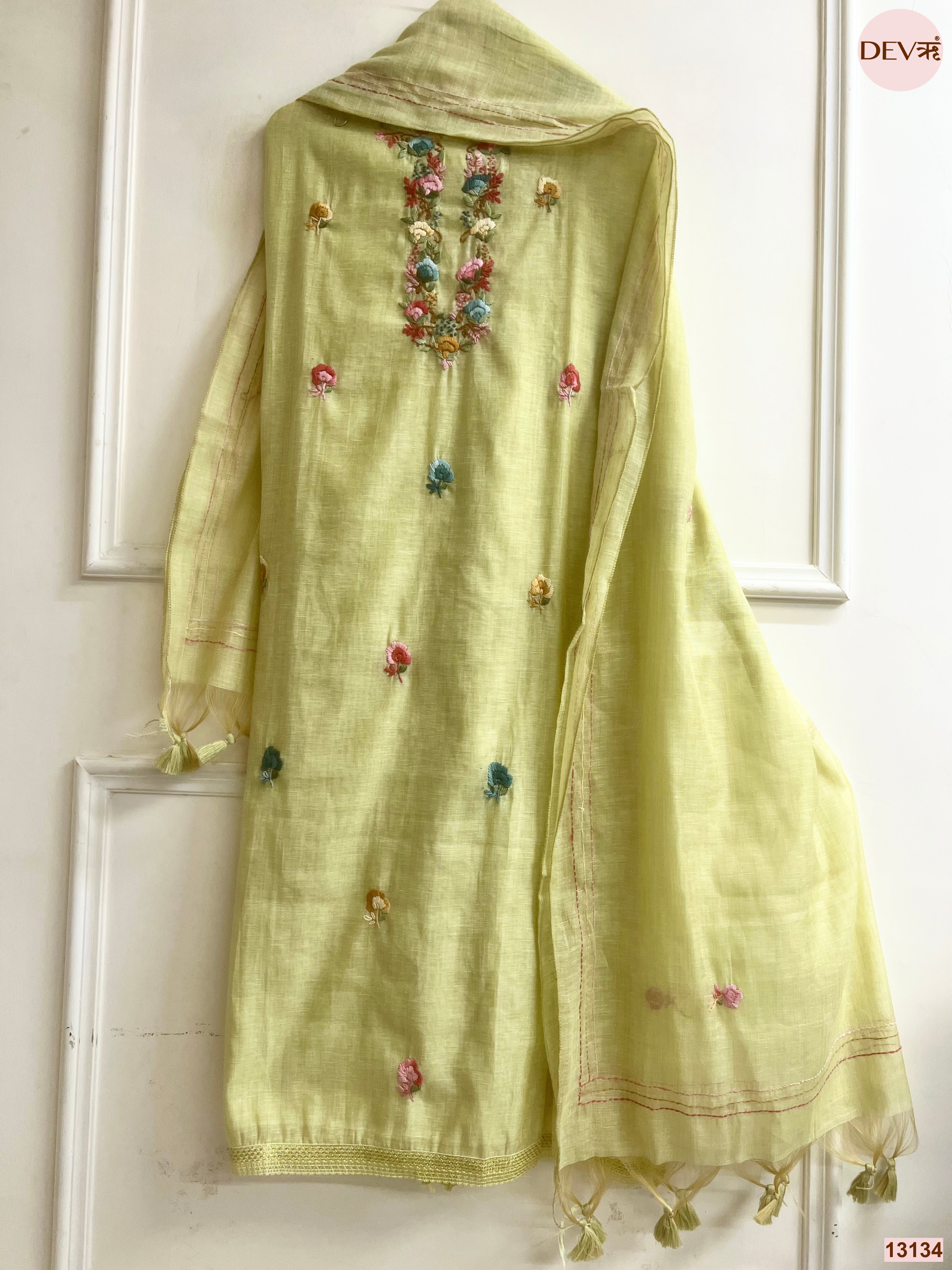 Lime Jamdani Cotton Embroidered Unstitched 3-Piece Suit (Devri – D.No 13134)