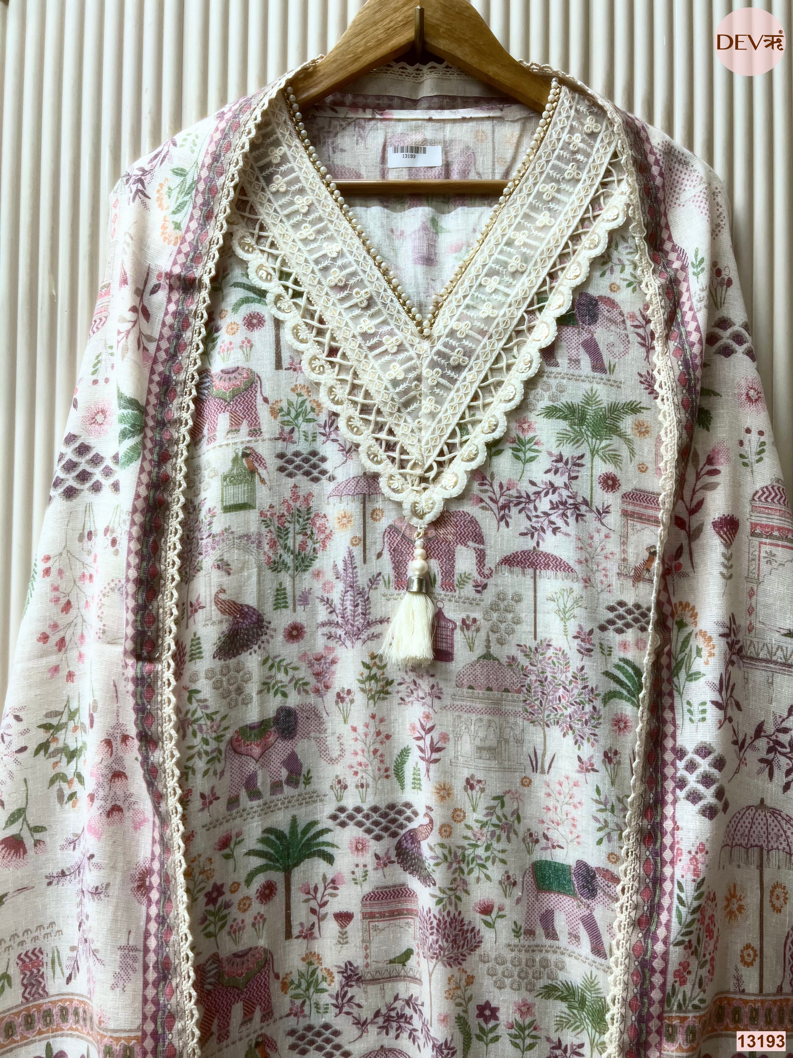 White Cotton Printed Unstitched 3-Piece Suit (Devri – D.No 13193)