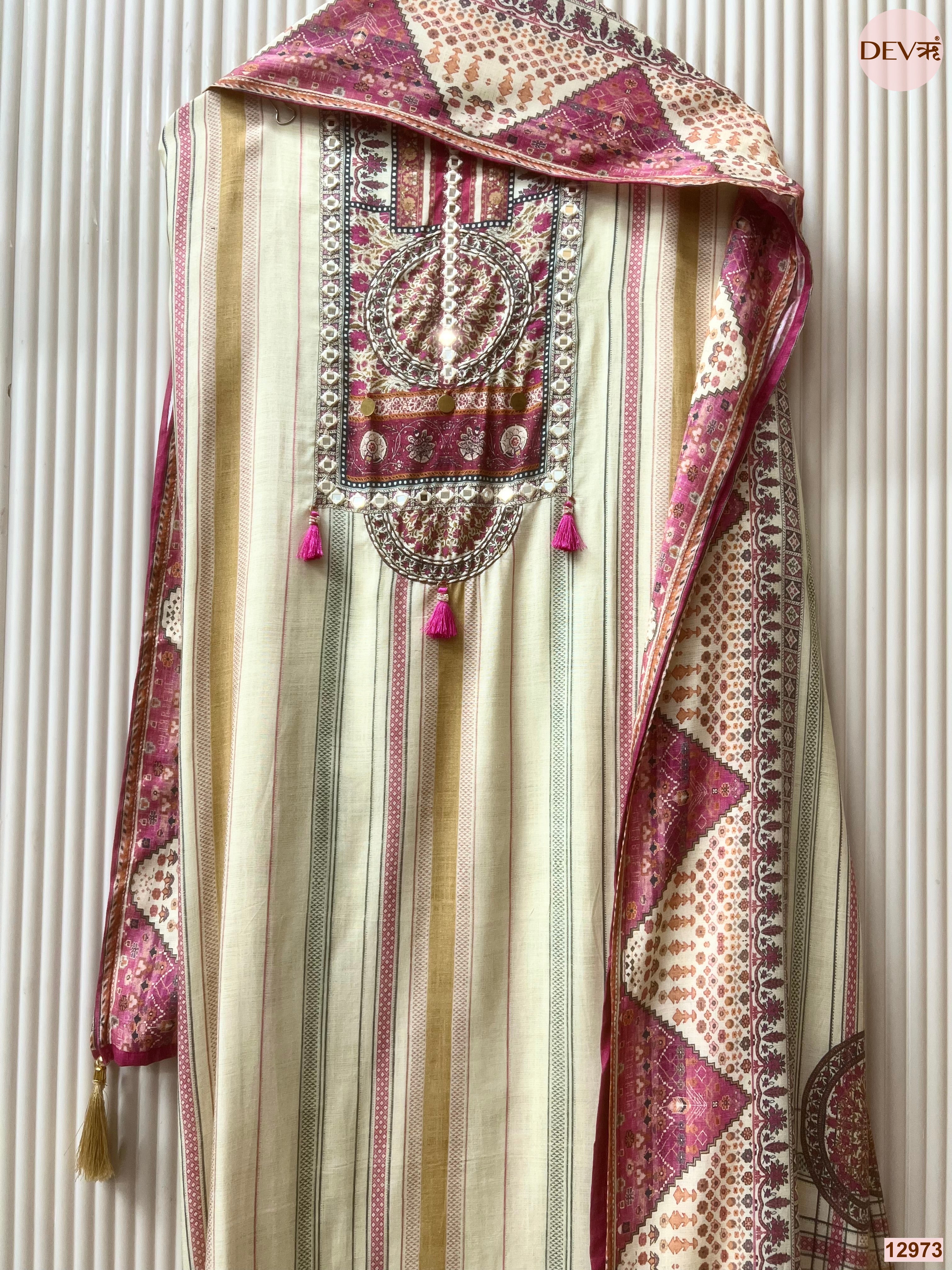 Cream Muslin Printed Unstitched 3-Piece Suit (Devri – D.No 12973)